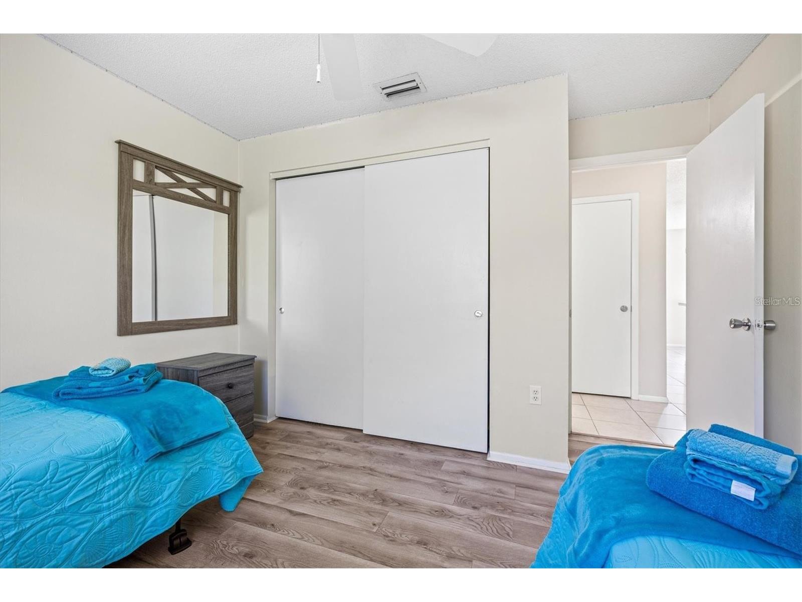 2214 Michele Drive Sarasota FL 34231 A4686063 image18