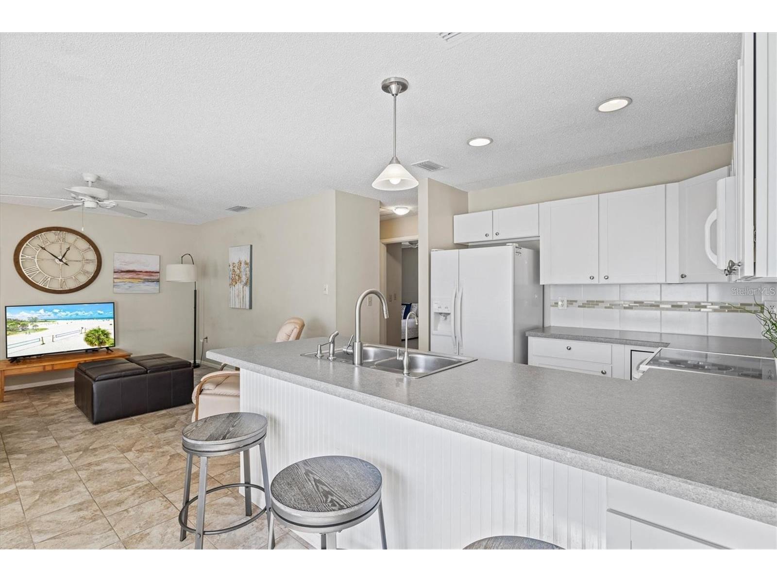 2214 Michele Drive Sarasota FL 34231 A4686063 image29