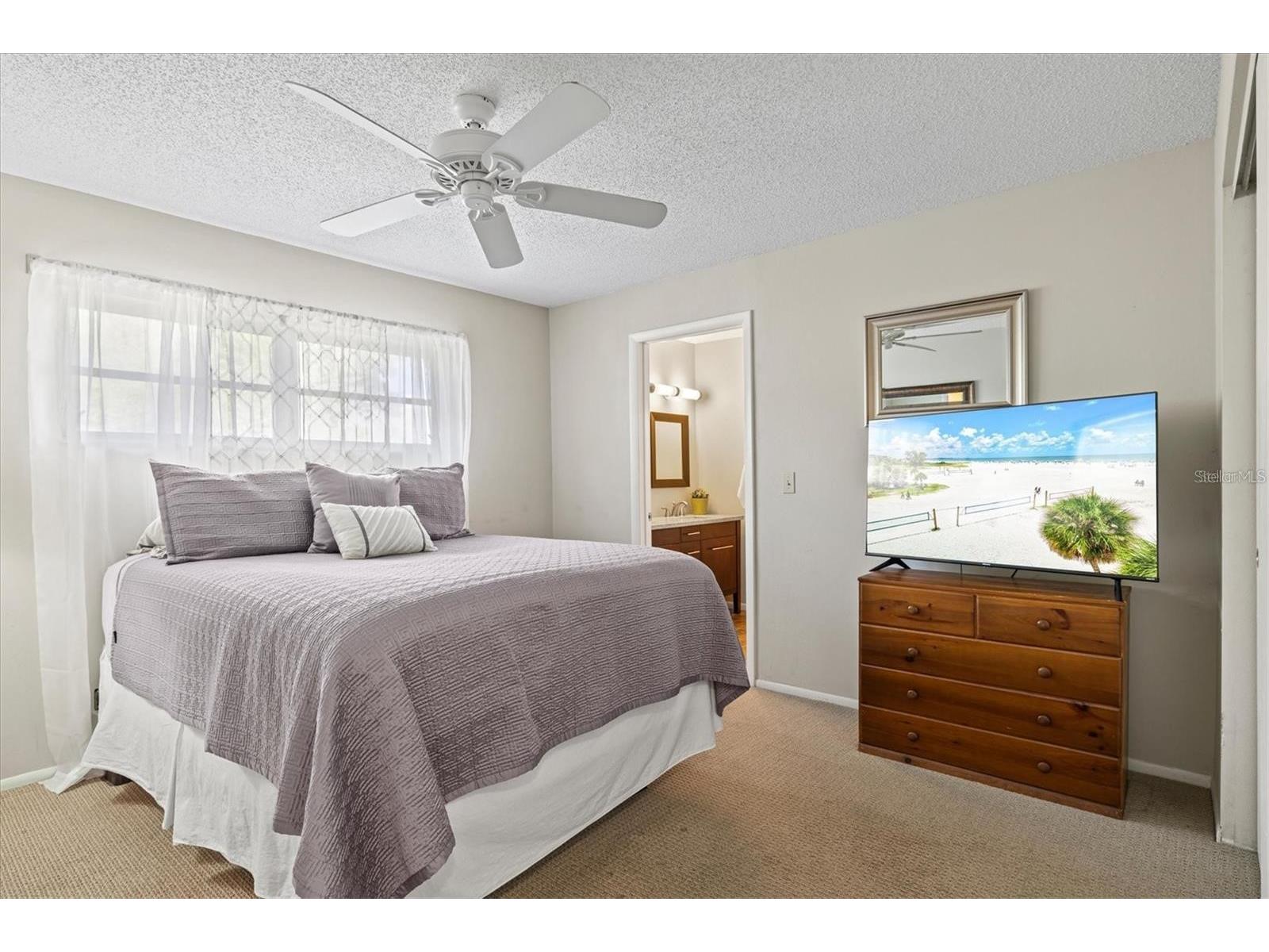 2214 Michele Drive Sarasota FL 34231 A4686063 image32