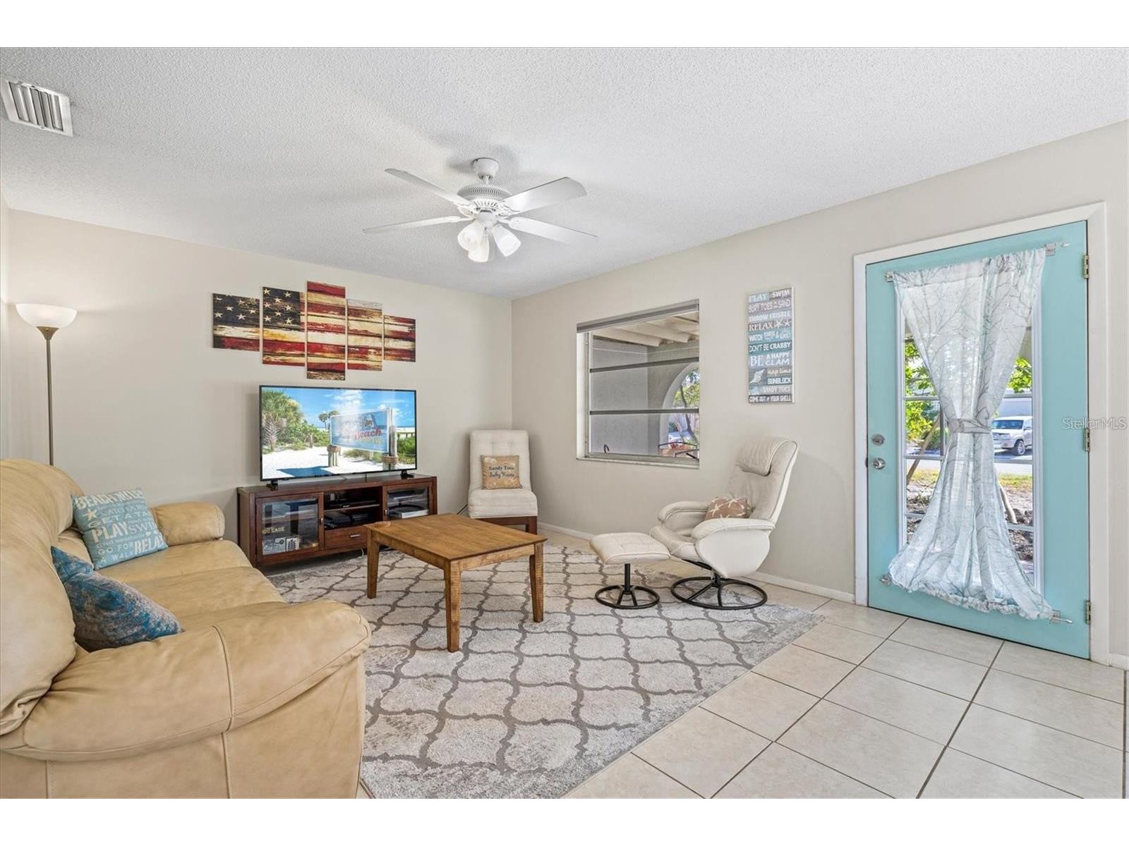 2214 Michele Drive Sarasota FL 34231 A4686063 image6