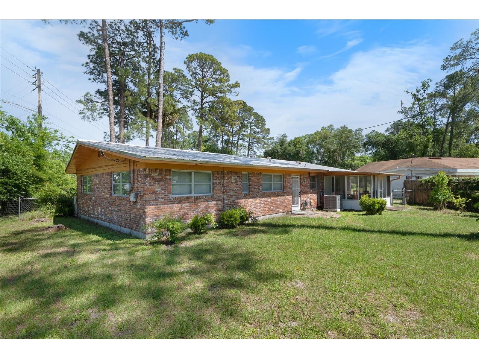 2214 NE 17th Terrace Gainesville FL 32609 O6400968 image22