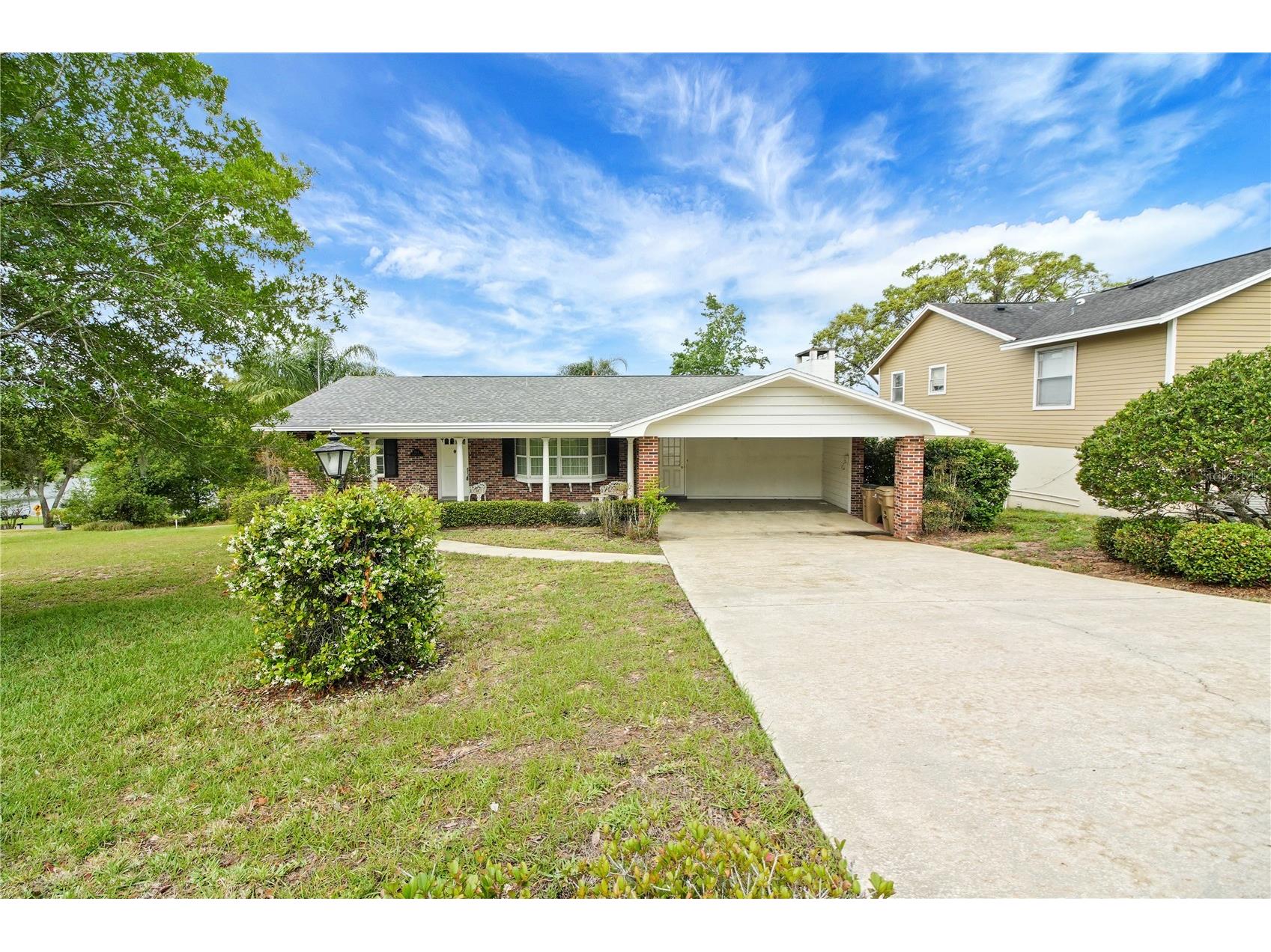2214 Topping Place Eustis FL 32726 G5110977 image1
