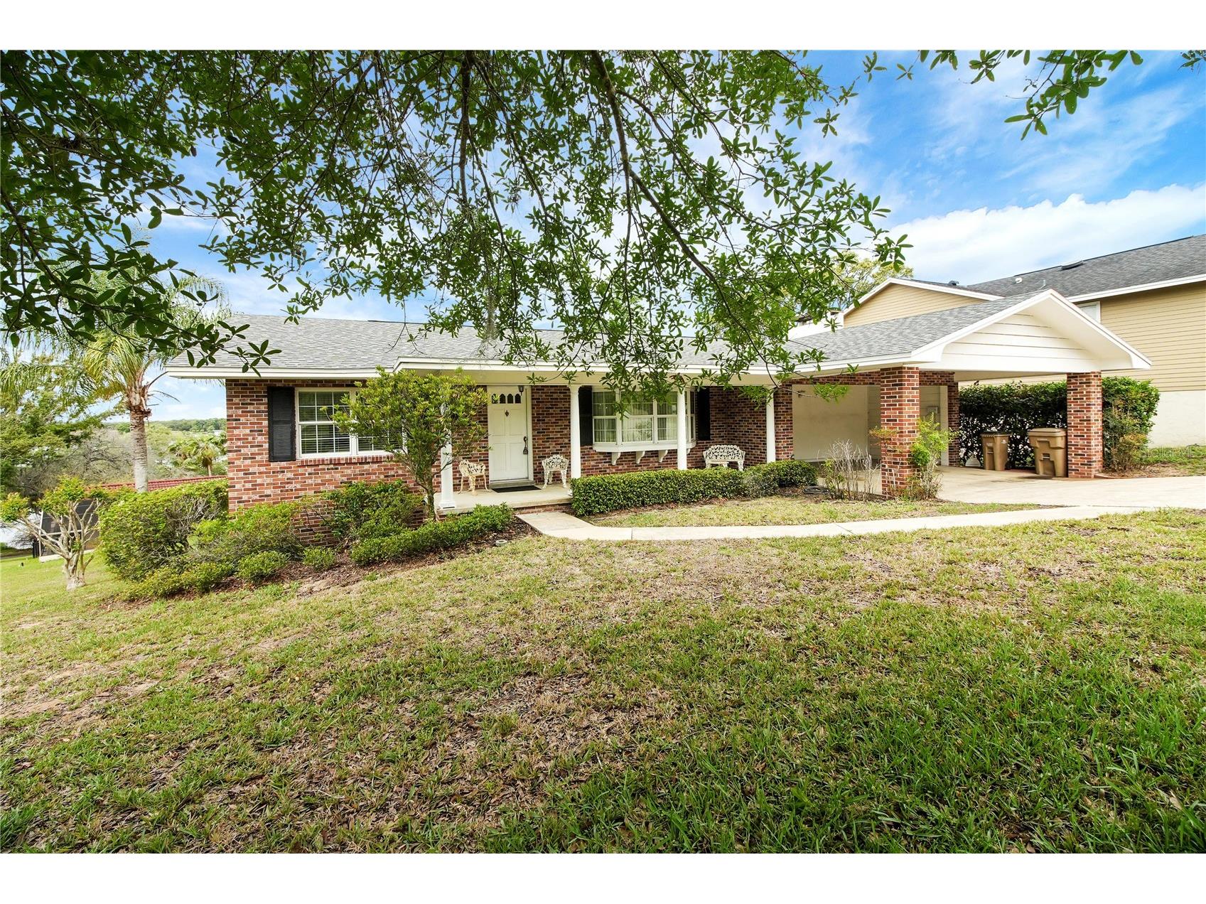2214 Topping Place Eustis FL 32726 G5110977 image3