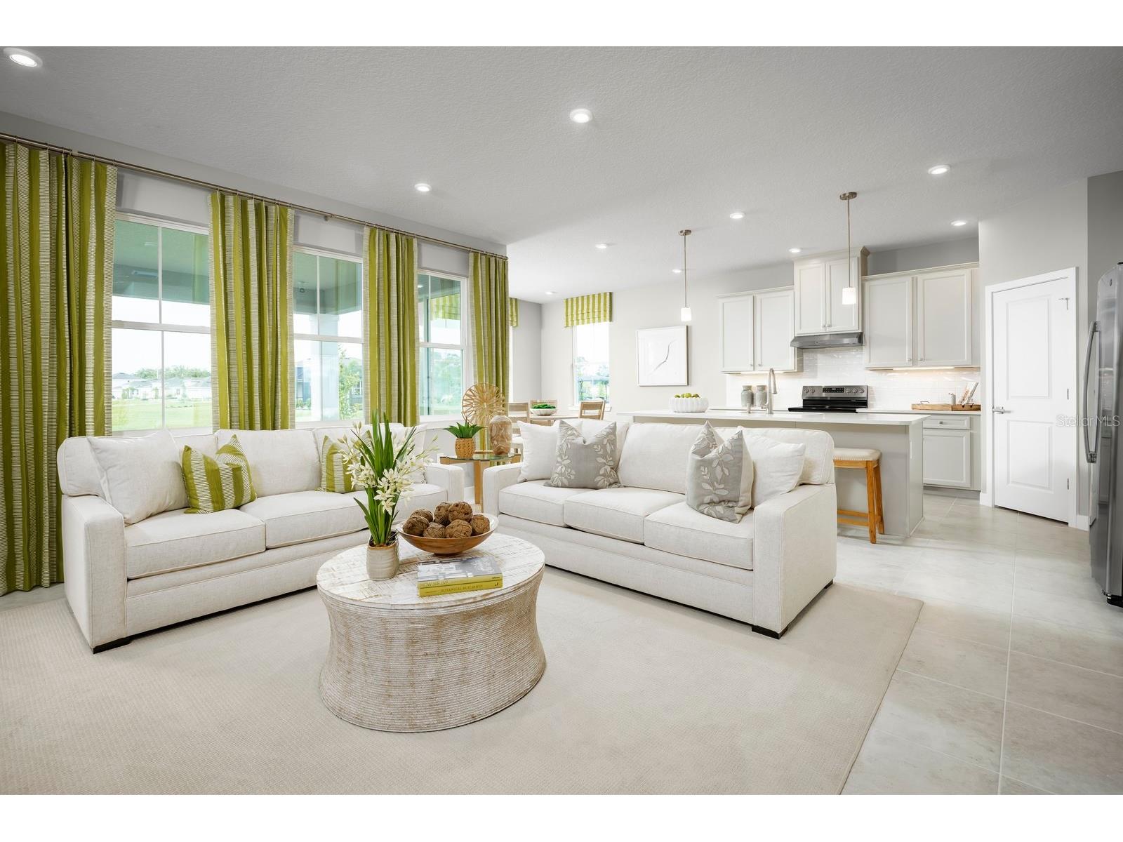 22146 Pine Grove Loop Leesburg FL 34748 W7886118 image3