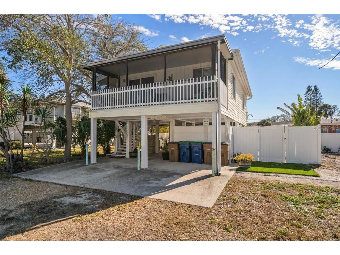 2215 1st Street #A & B Indian Rocks Beach FL 33785 TB8343716 image1