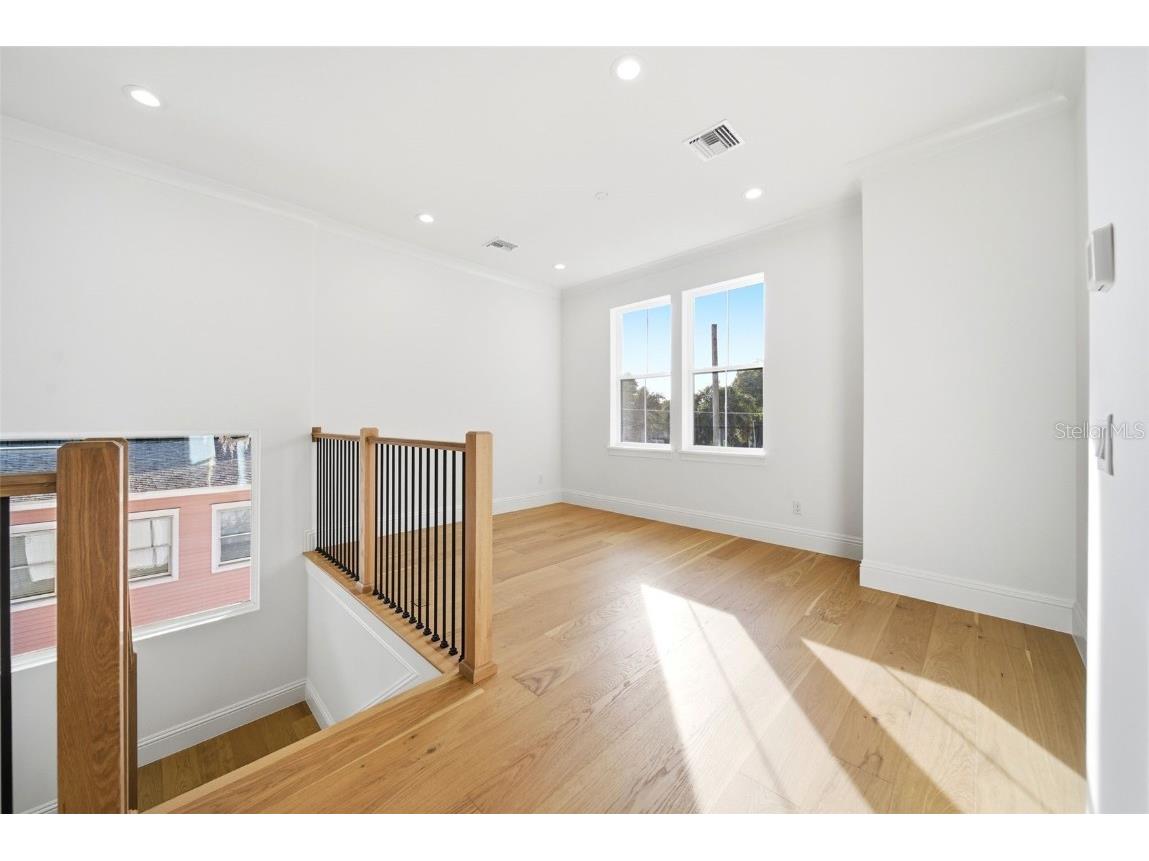 2215 Amherst Avenue Orlando FL 32804 O6318058 image21