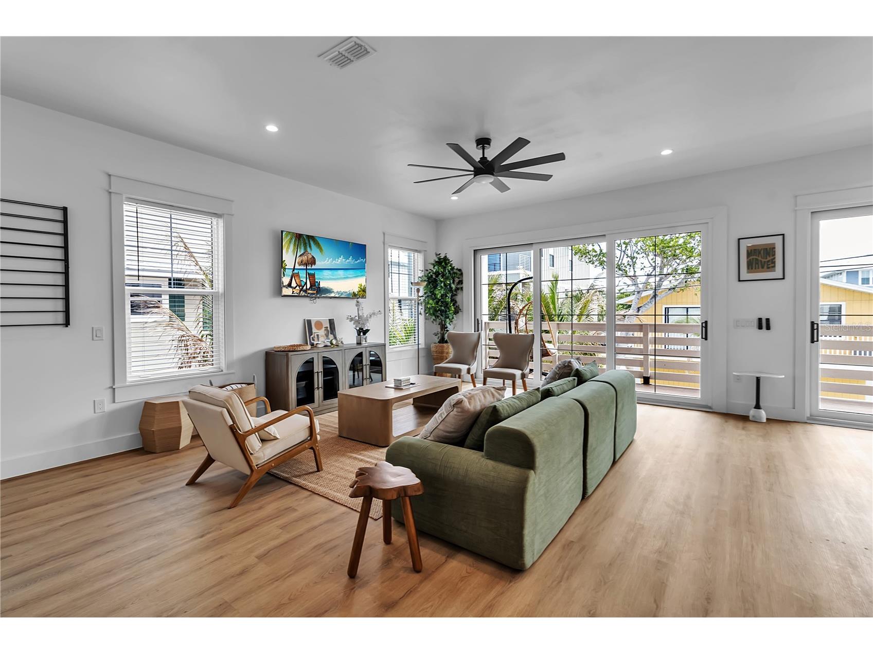 2215 Avenue C Bradenton Beach FL 34217 A4684407 image12