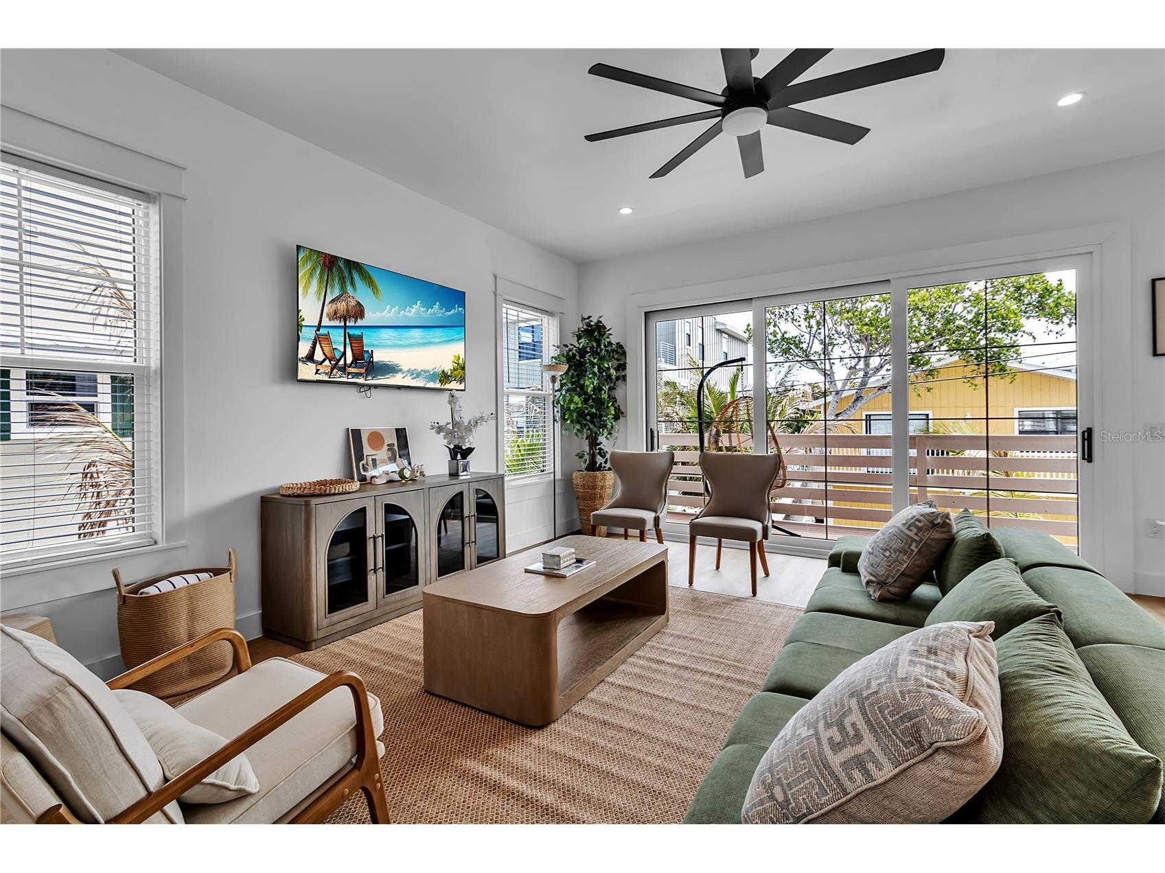 2215 Avenue C Bradenton Beach FL 34217 A4684407 image14