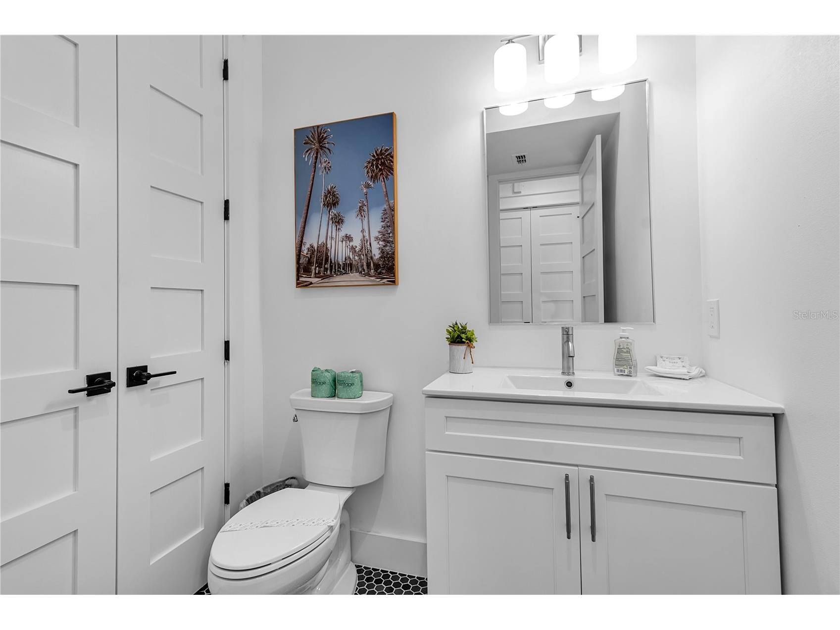 2215 Avenue C Bradenton Beach FL 34217 A4684407 image28