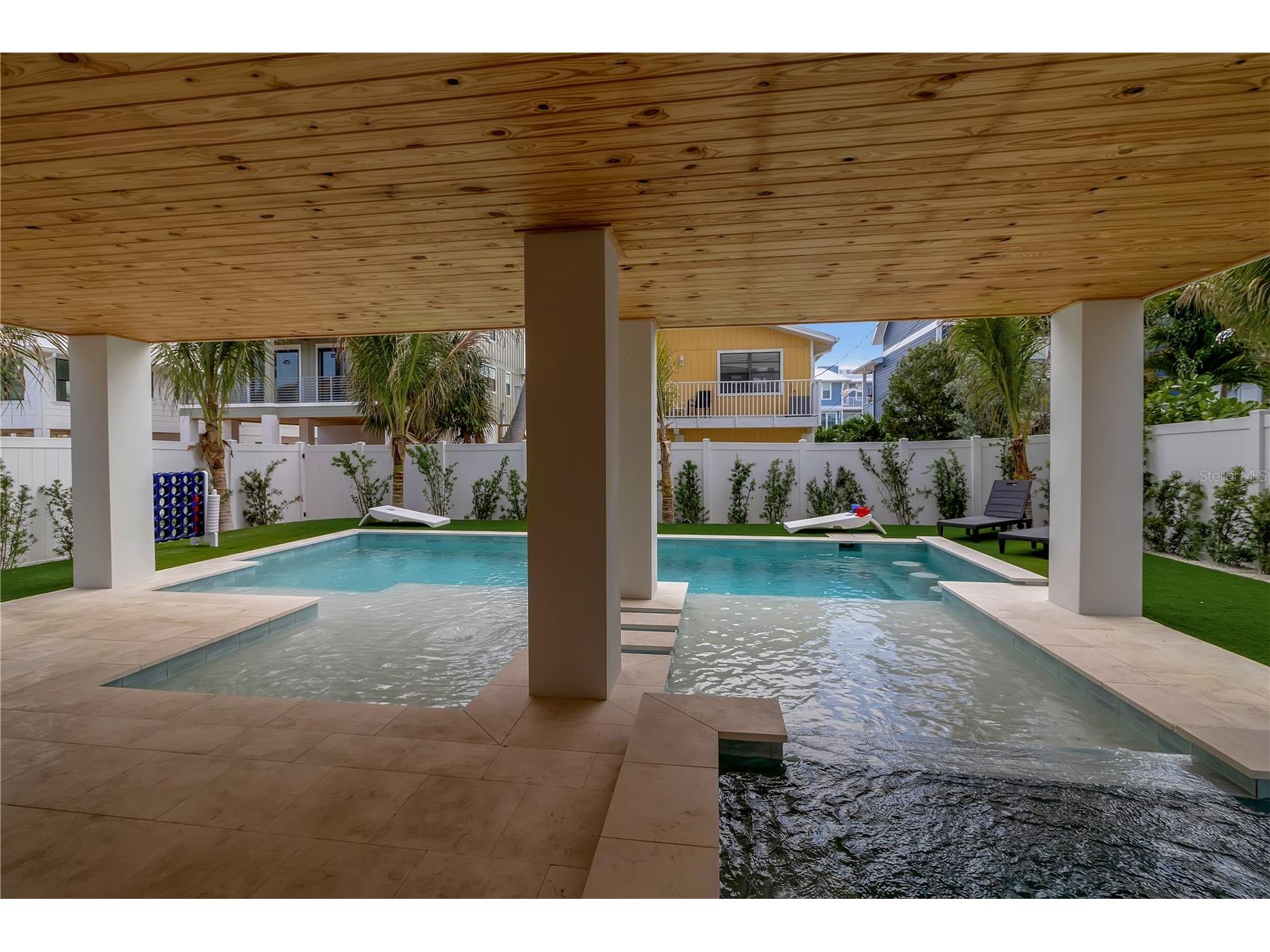 2215 Avenue C Bradenton Beach FL 34217 A4684407 image56