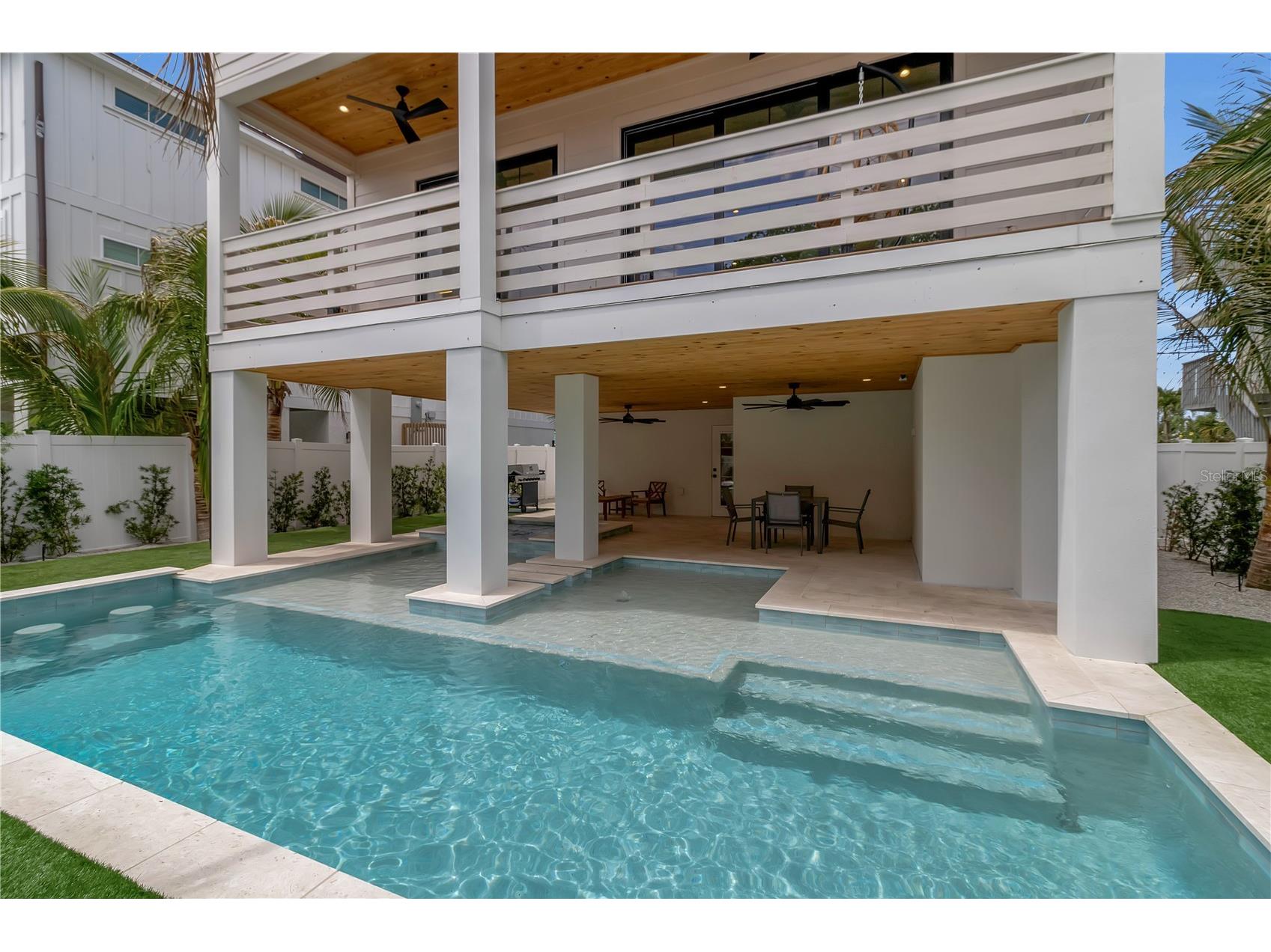 2215 Avenue C Bradenton Beach FL 34217 A4684407 image61
