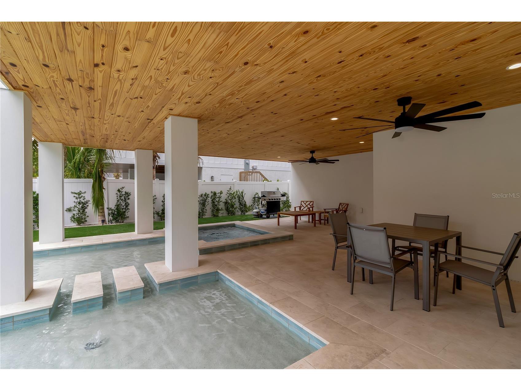 2215 Avenue C Bradenton Beach FL 34217 A4684407 image63