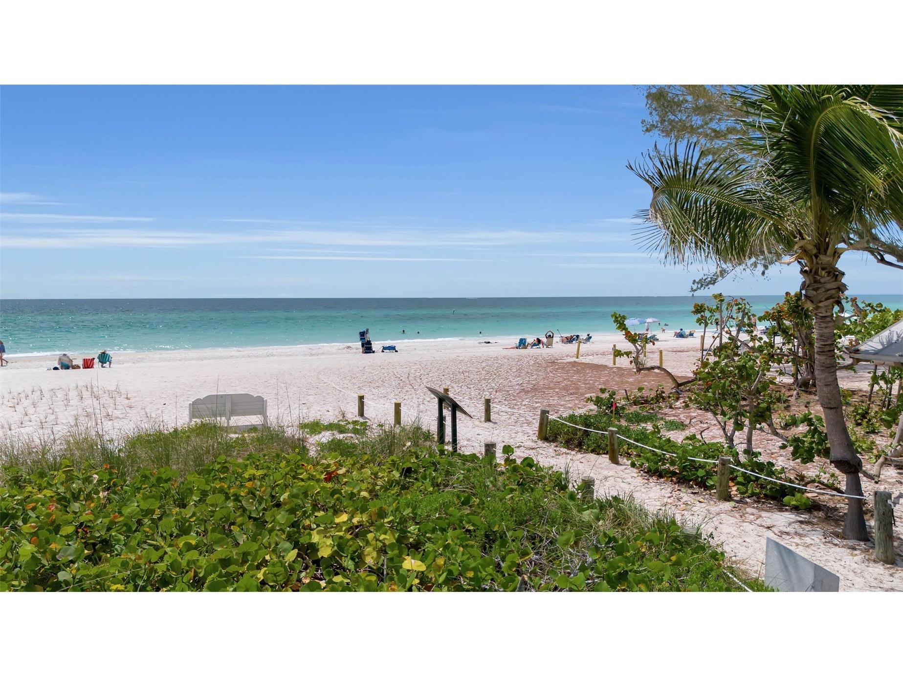 2215 Avenue C Bradenton Beach FL 34217 A4684407 image75