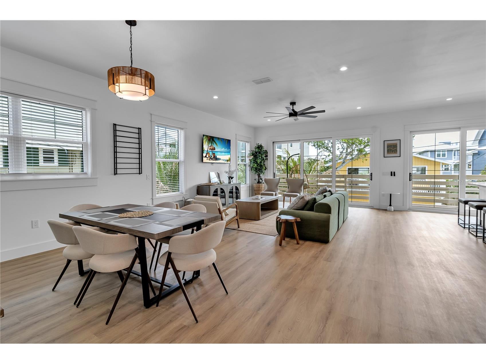 2215 Avenue C Bradenton Beach FL 34217 A4684407 image9
