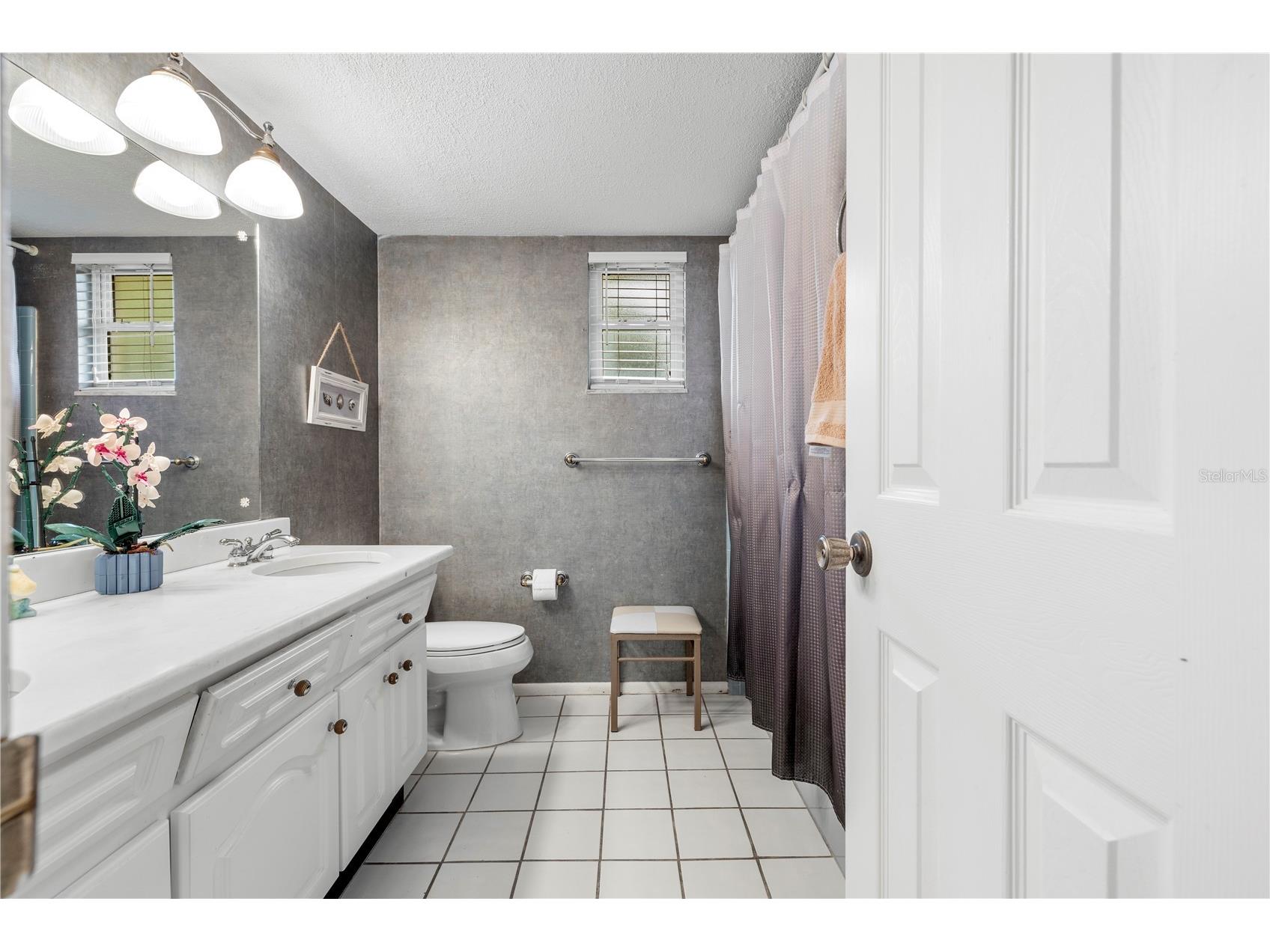 2215 Buena Vista Drive Clearwater FL 33764 TB8504911 image38