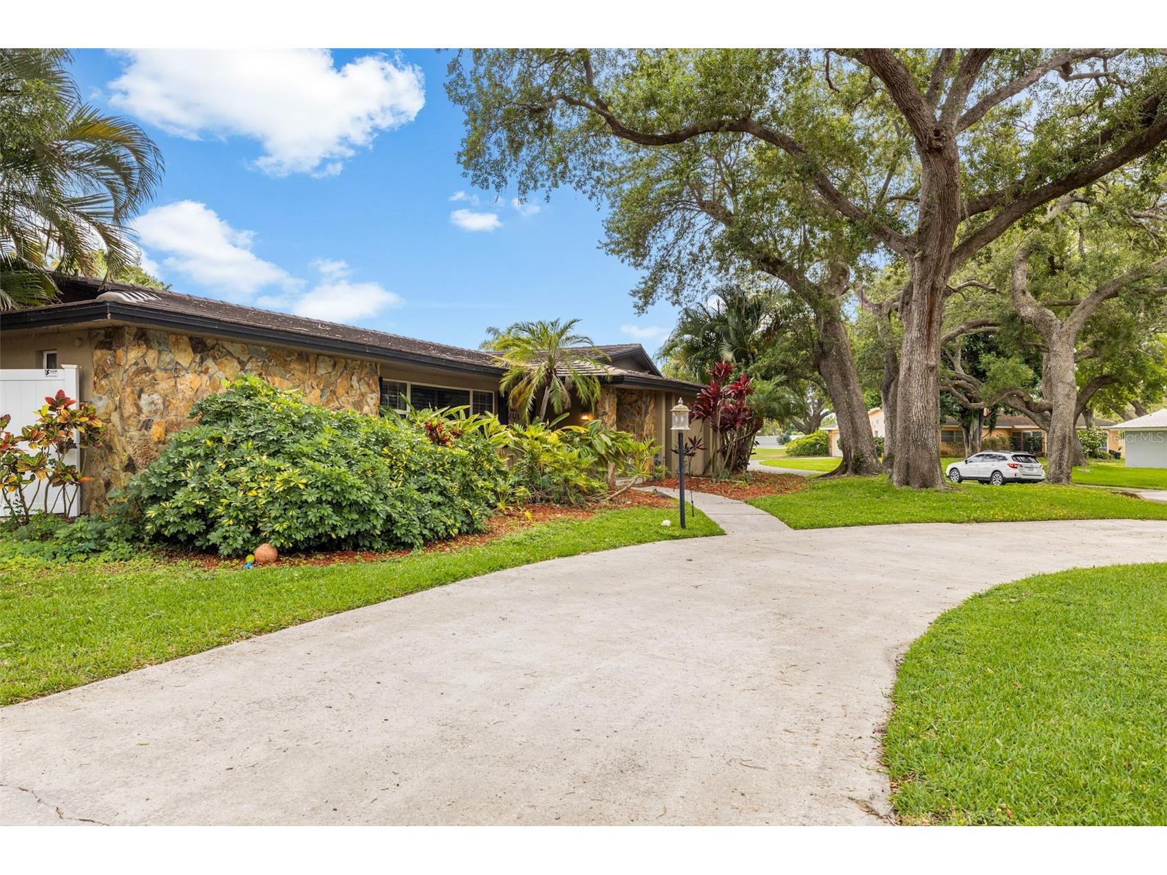 2215 Buena Vista Drive Clearwater FL 33764 TB8504911 image54