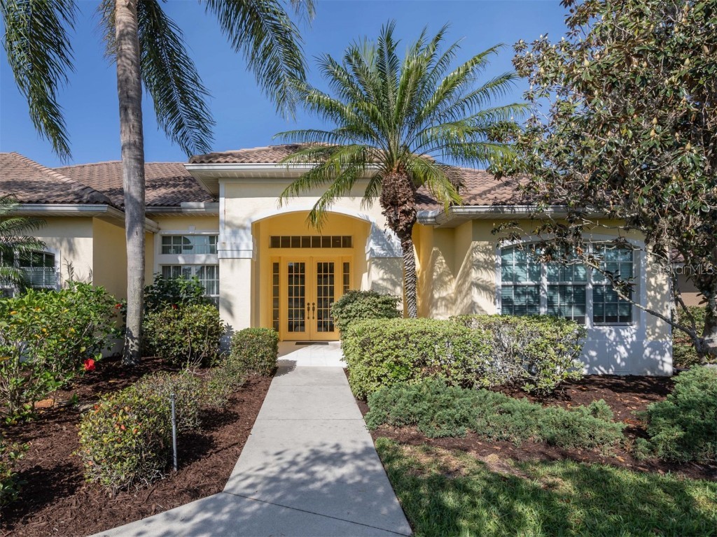 2215 Calusa Lakes Boulevard Nokomis FL 34275 N6126087 image1