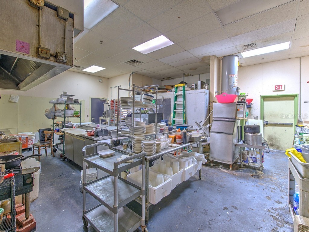 2215 Collier Parkway Land O Lakes FL 34639 T3494217 image32