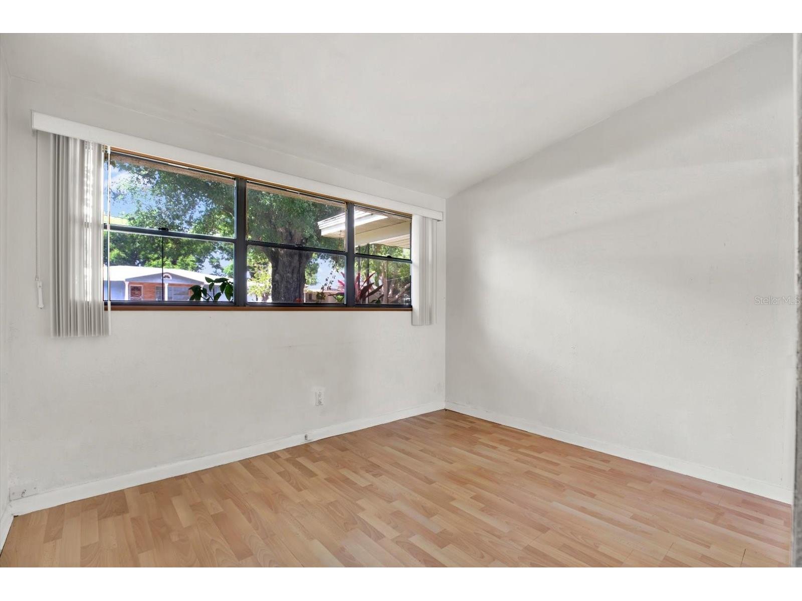 2215 Curtis Drive S Clearwater FL 33764 TB8512542 image11