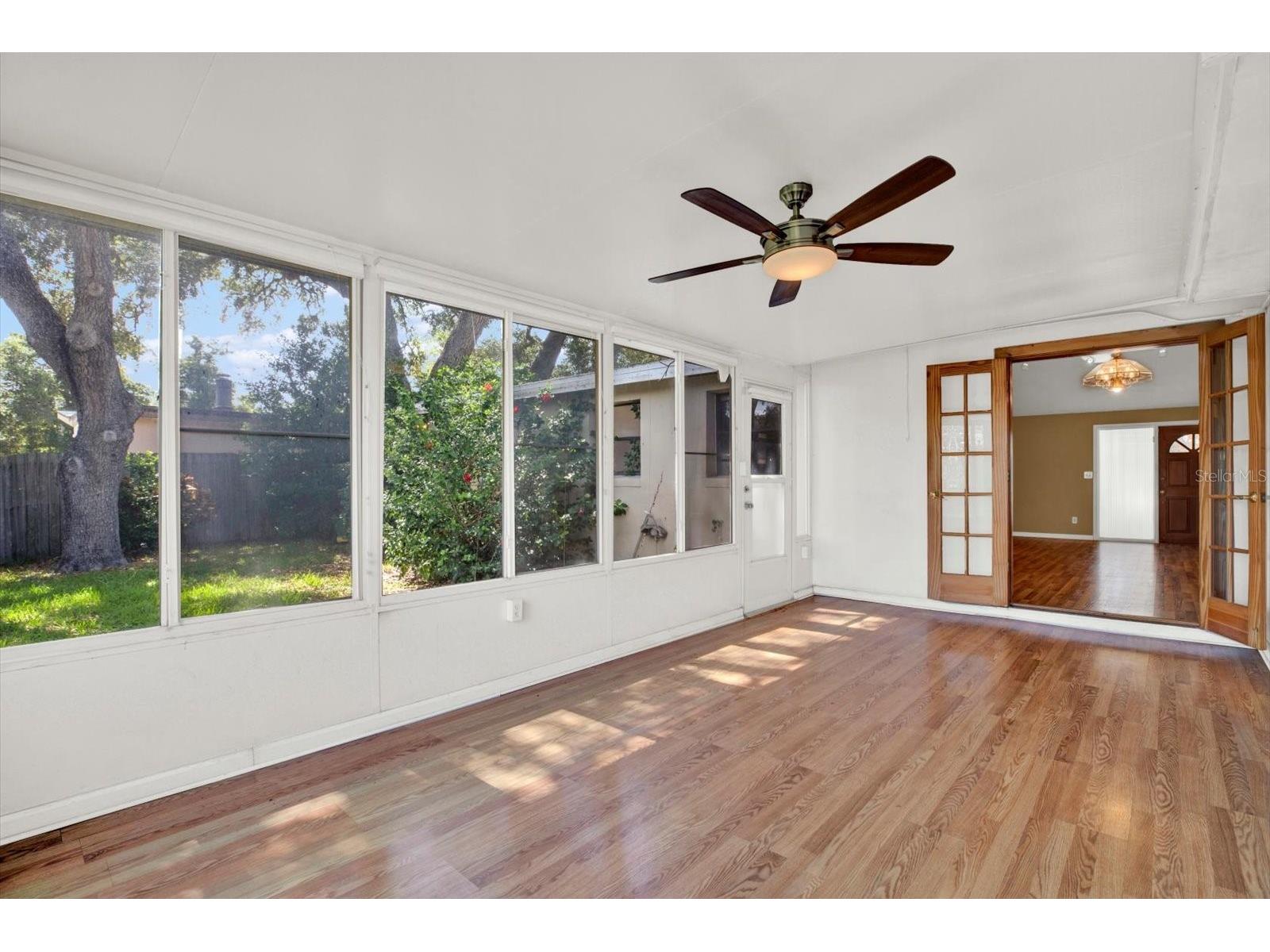 2215 Curtis Drive S Clearwater FL 33764 TB8512542 image16