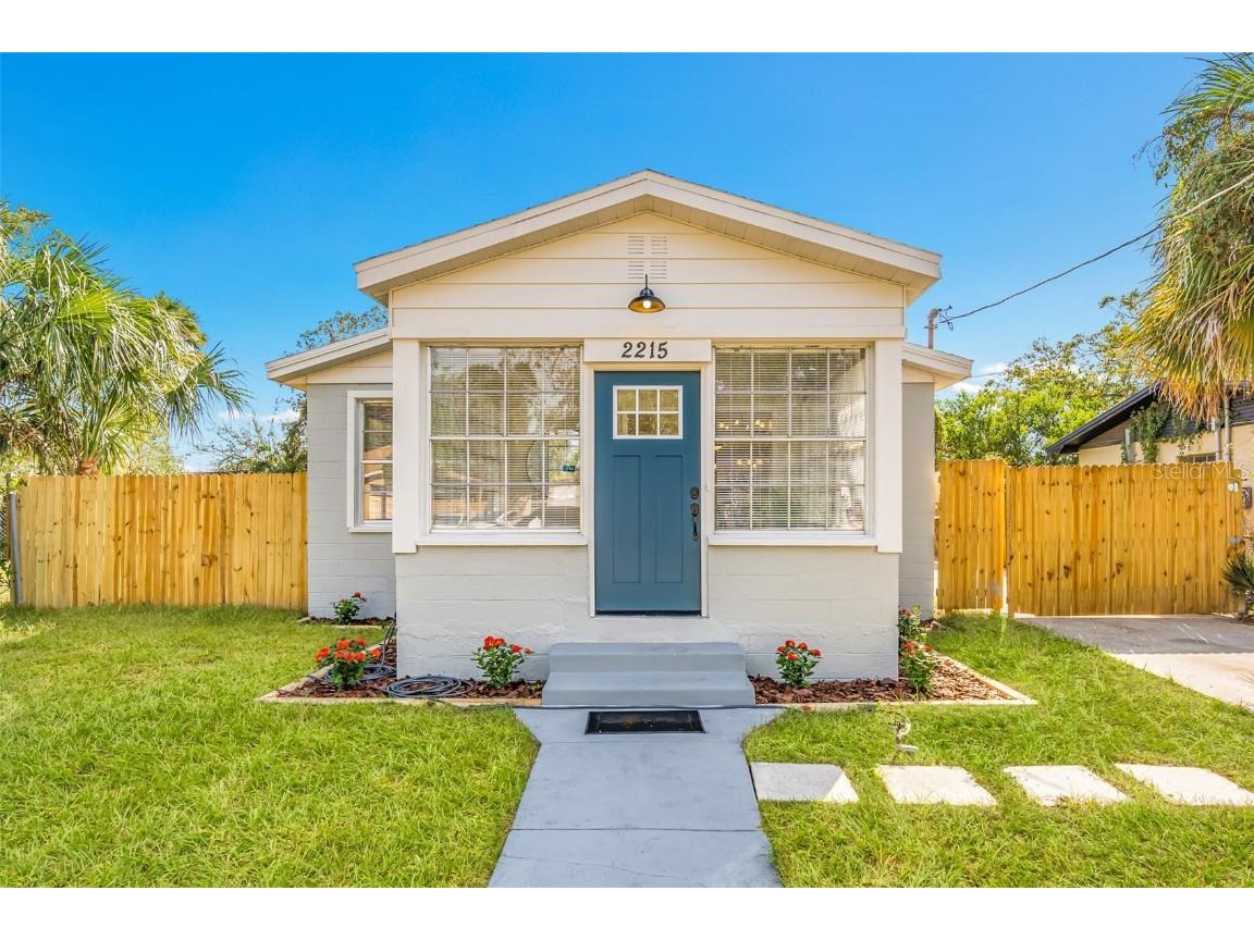 2215 E Ida Street Tampa FL 33610 TB8319675 image1