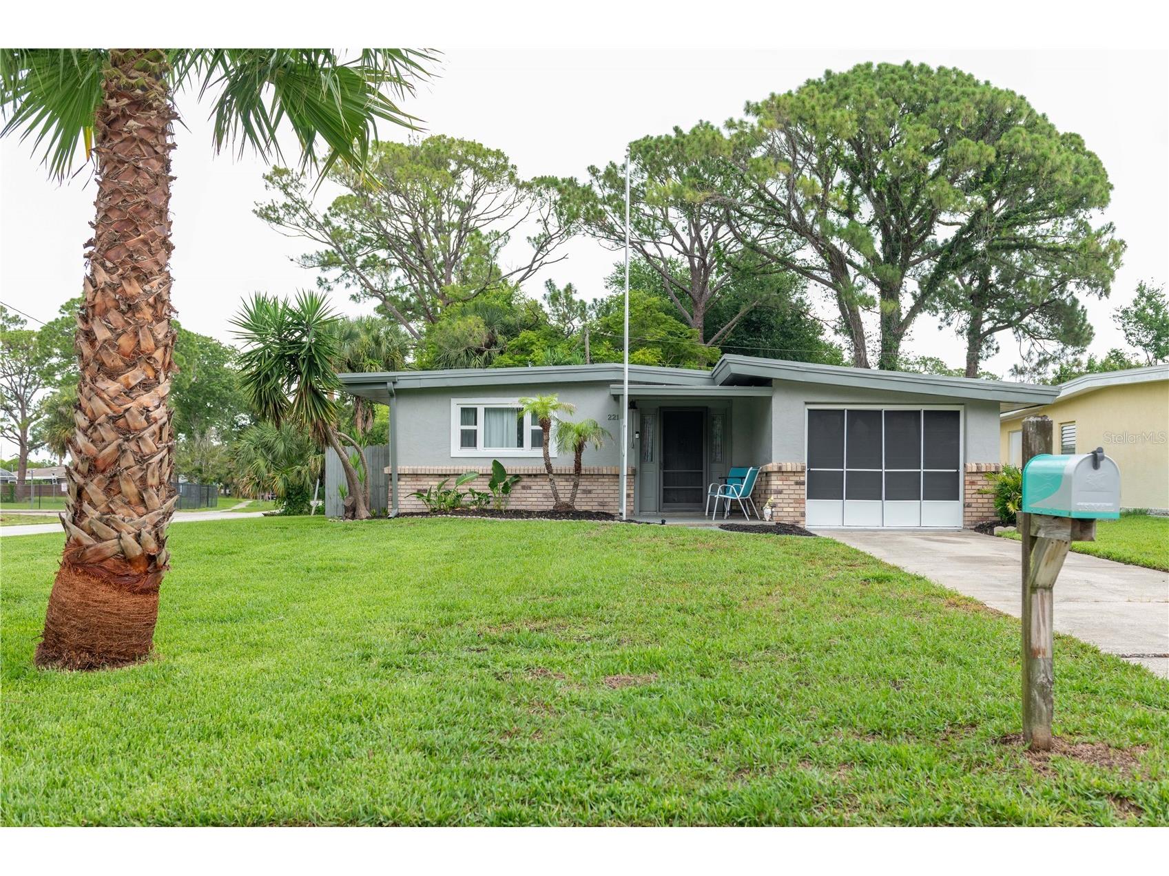 2215 Garfield Drive South Daytona FL 32119 R4911374 image1