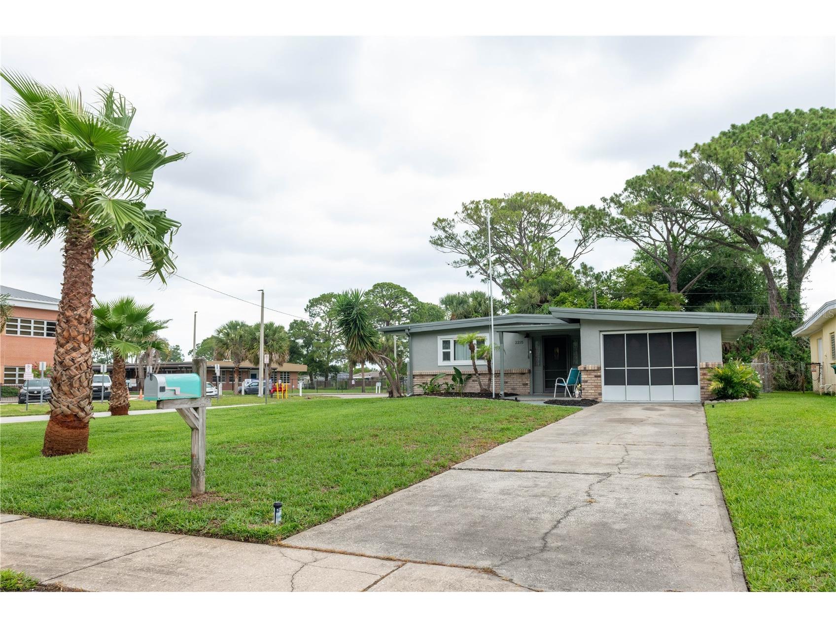 2215 Garfield Drive South Daytona FL 32119 R4911374 image3