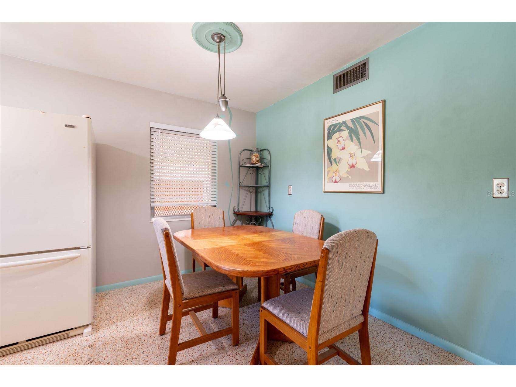 2215 Grove Street Sarasota FL 34239 A4695061 image13