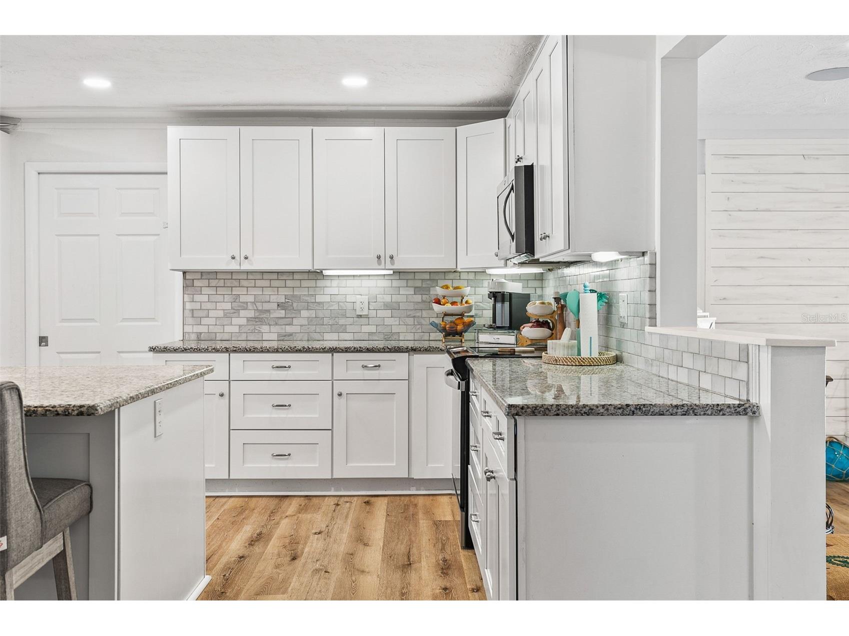 2215 Hibiscus Street Sarasota FL 34239 A4692327 image17