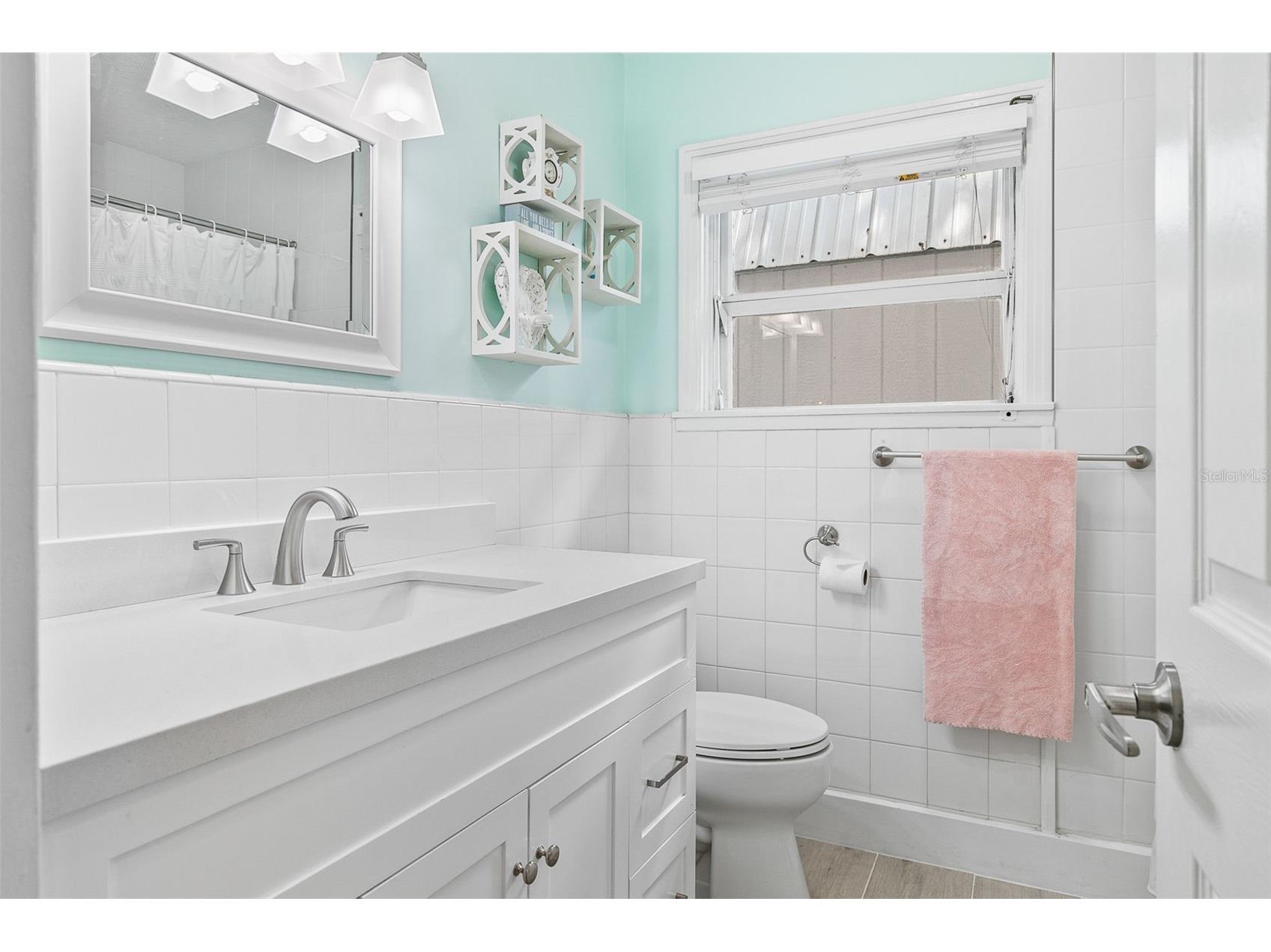 2215 Hibiscus Street Sarasota FL 34239 A4692327 image24