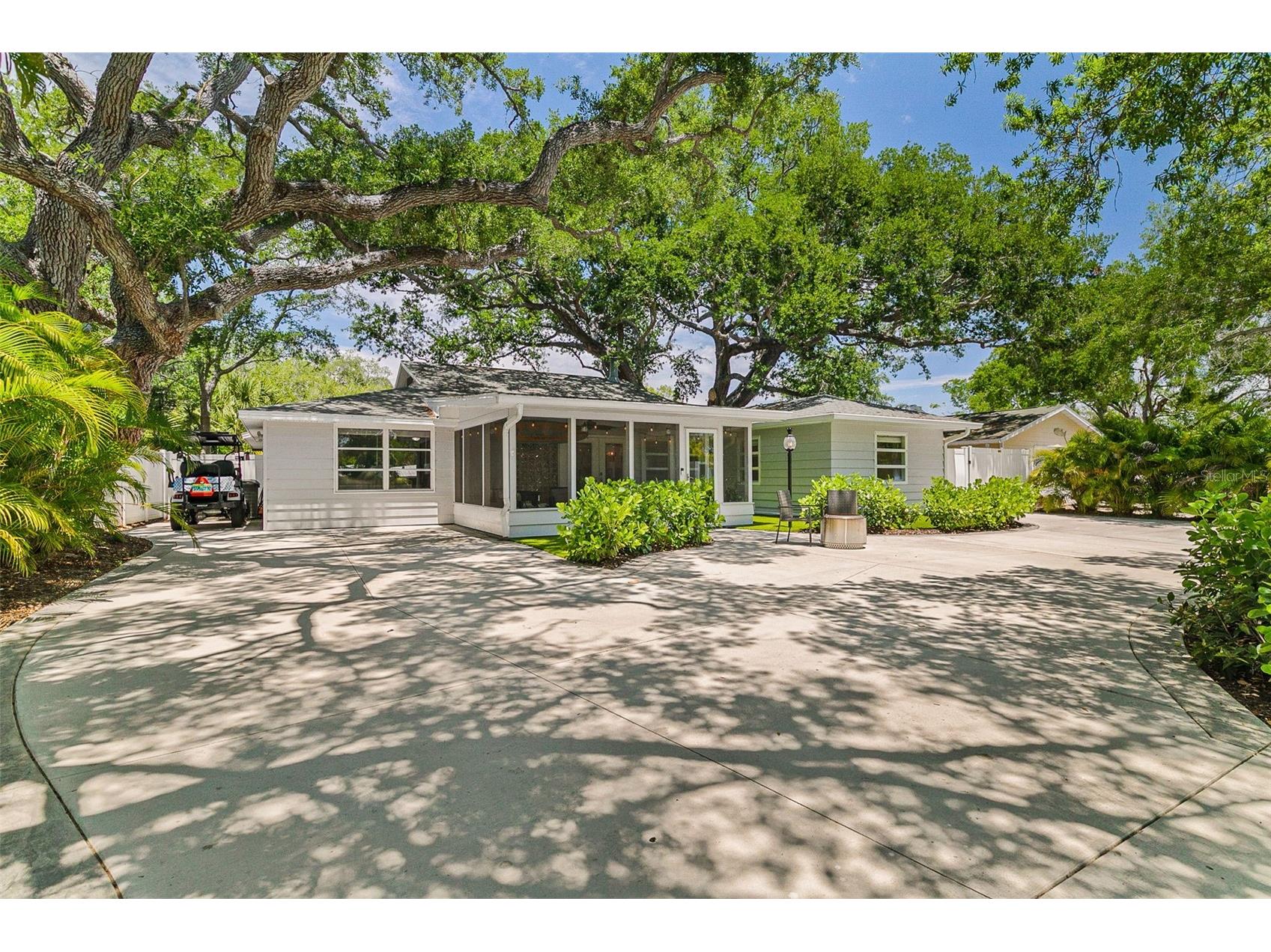 2215 Hibiscus Street Sarasota FL 34239 A4692327 image3