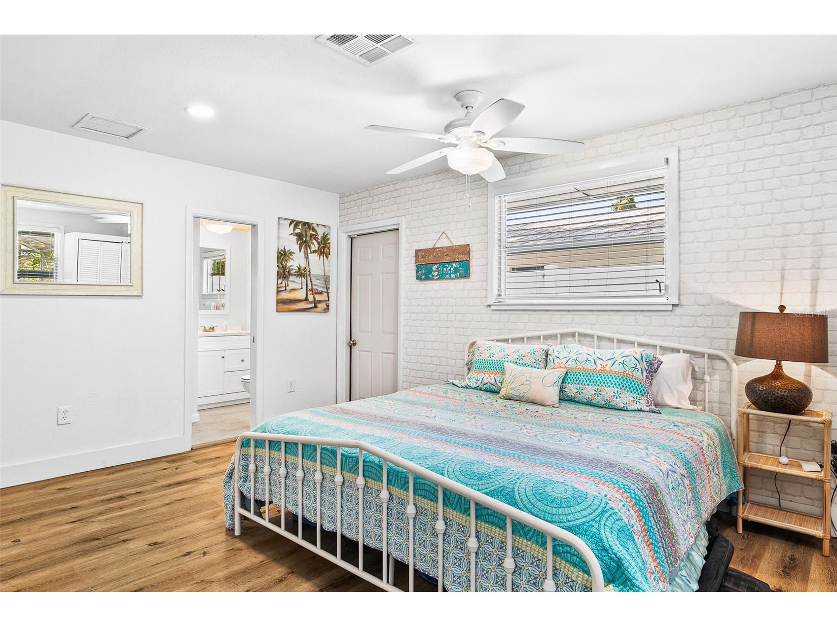 2215 Hibiscus Street Sarasota FL 34239 A4692327 image36