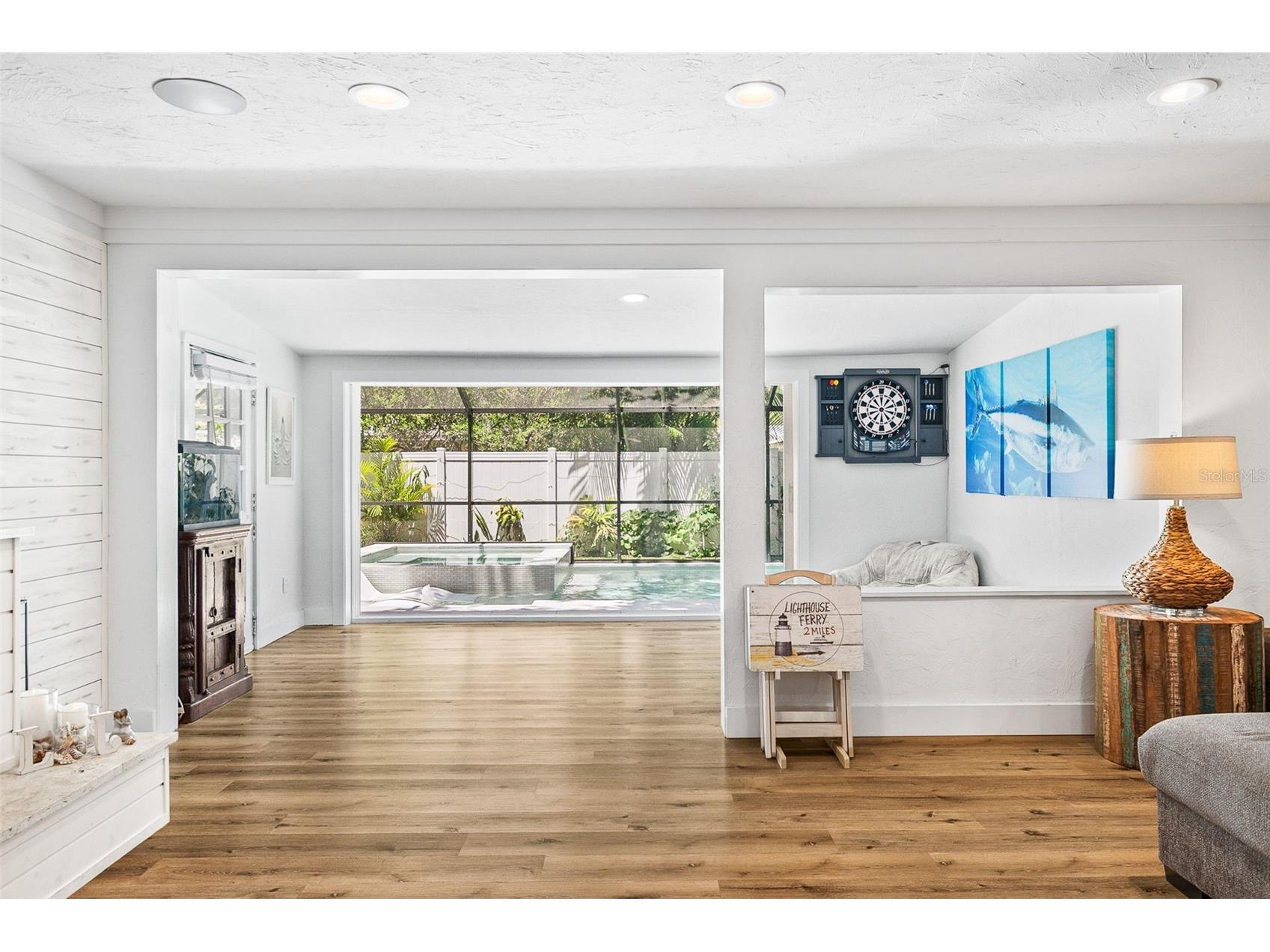 2215 Hibiscus Street Sarasota FL 34239 A4692327 image43