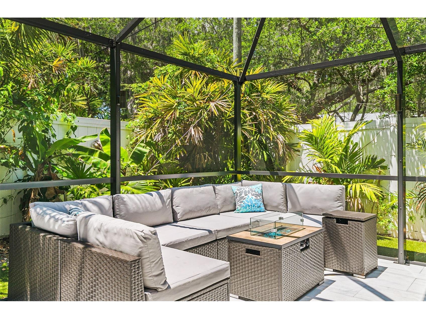 2215 Hibiscus Street Sarasota FL 34239 A4692327 image50