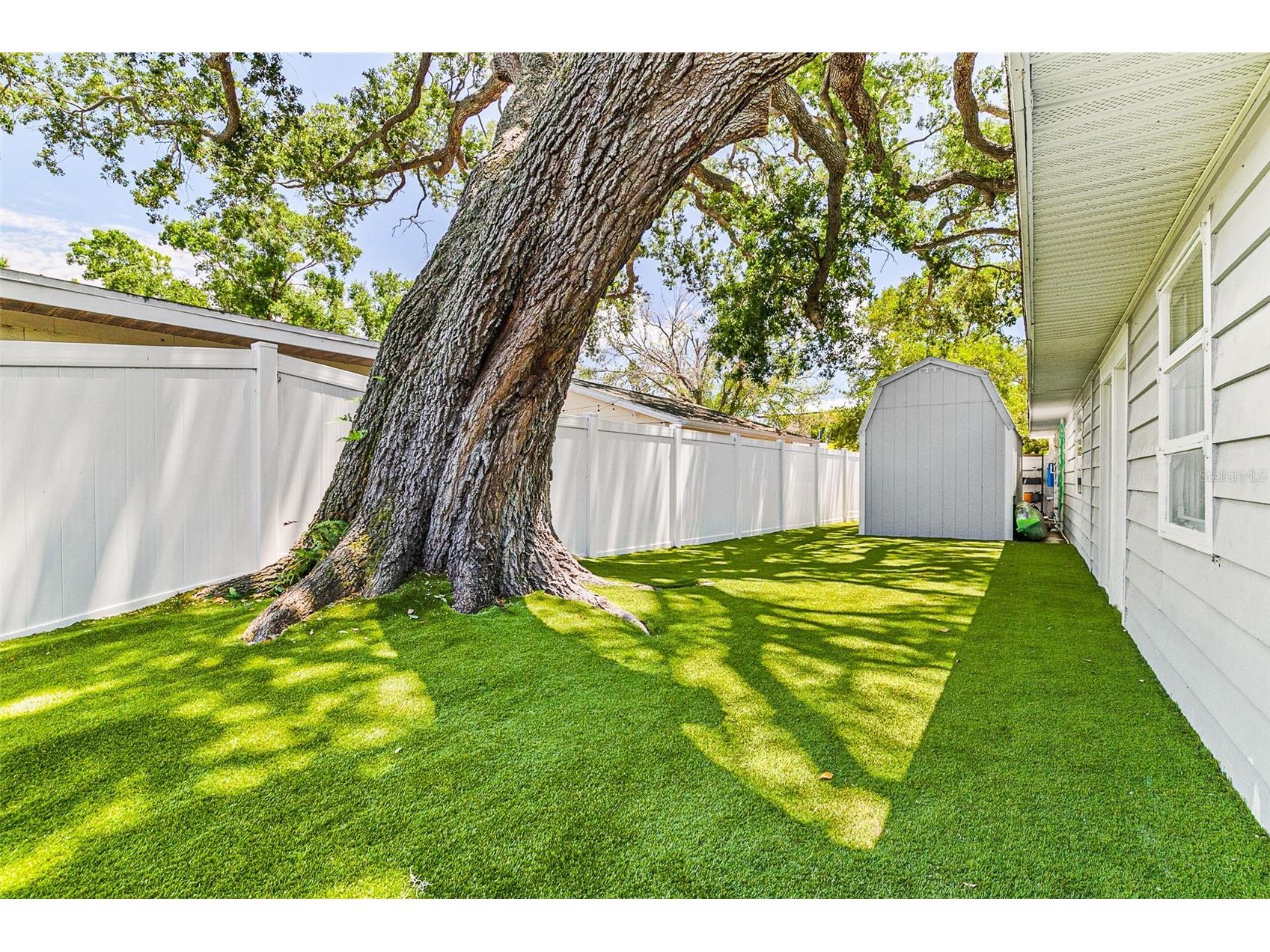 2215 Hibiscus Street Sarasota FL 34239 A4692327 image62