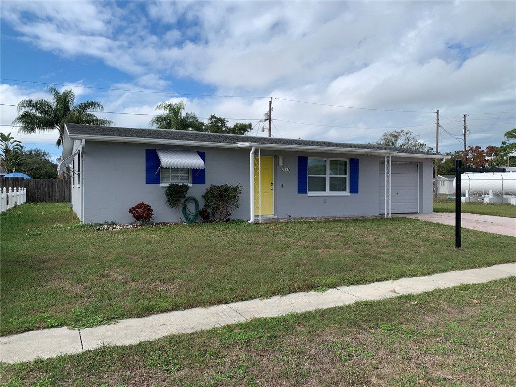 2215 Pamela Drive Holiday FL 34690 U8224986 image1