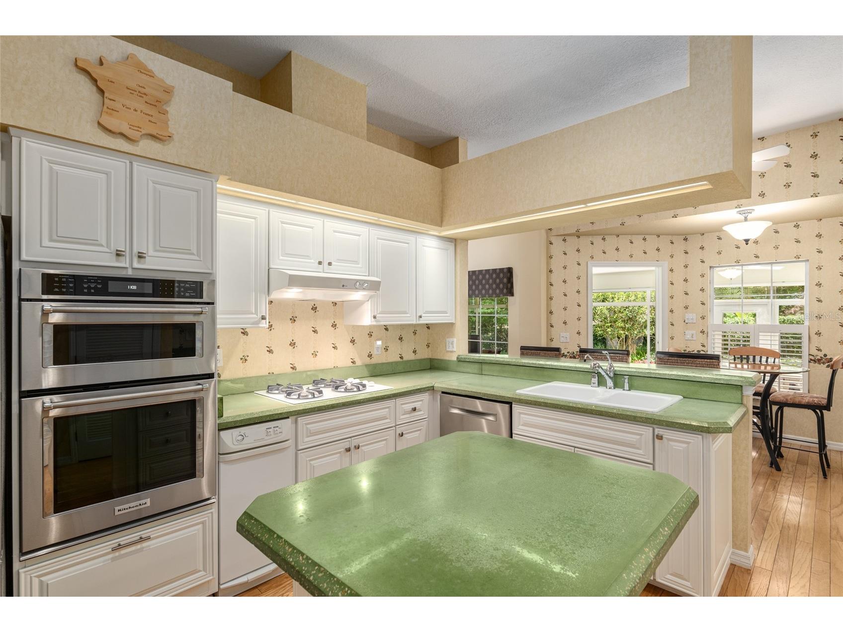 2215 SE Spring Hill Court Ocala FL 34471 OM692185 image16