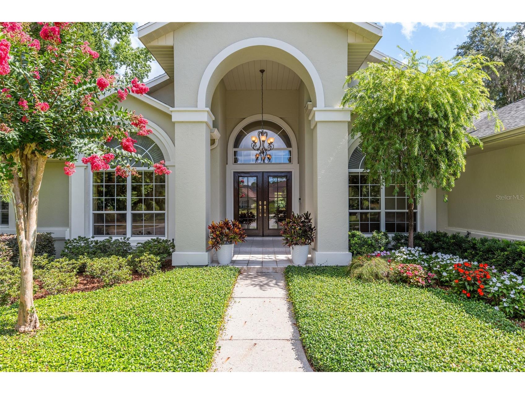 2215 SE Spring Hill Court Ocala FL 34471 OM692185 image2