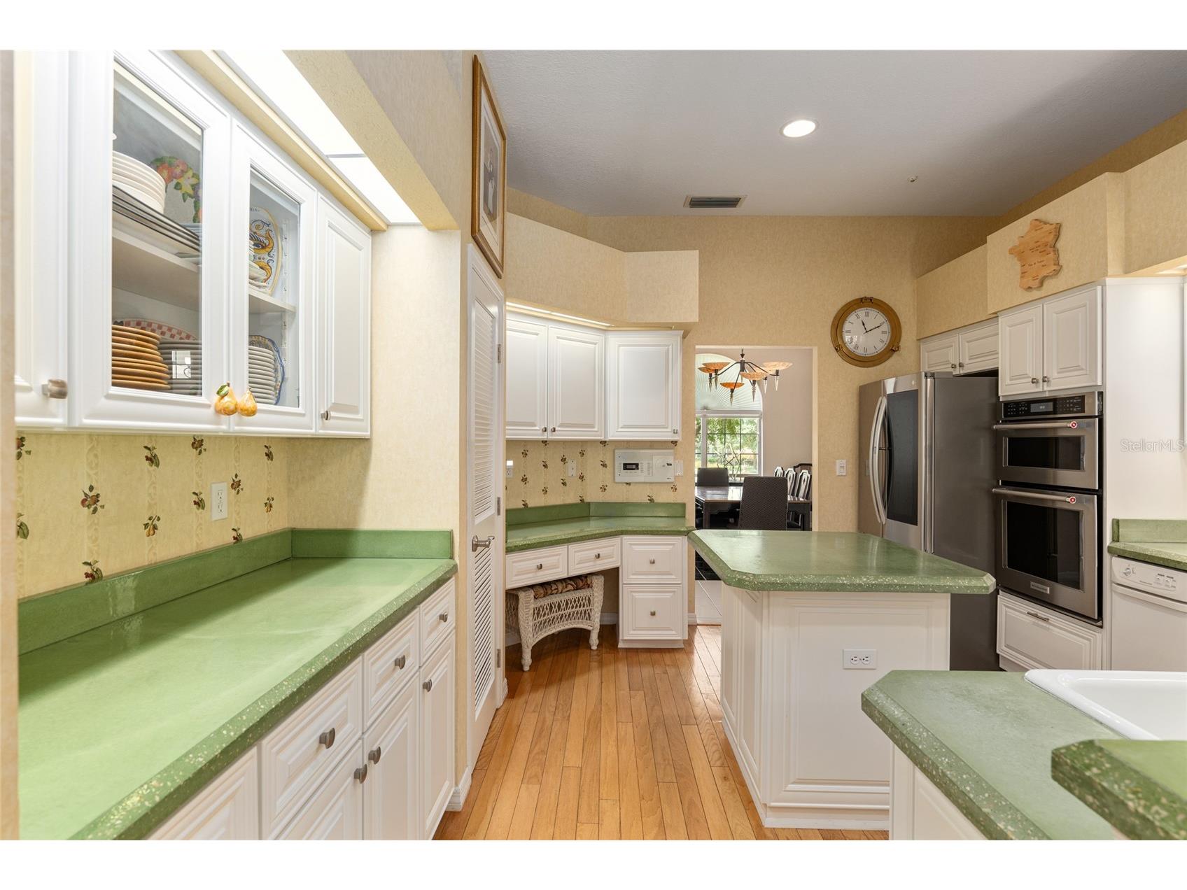 2215 SE Spring Hill Court Ocala FL 34471 OM692185 image20