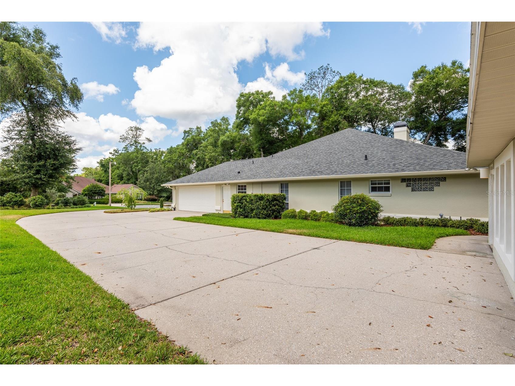 2215 SE Spring Hill Court Ocala FL 34471 OM692185 image62