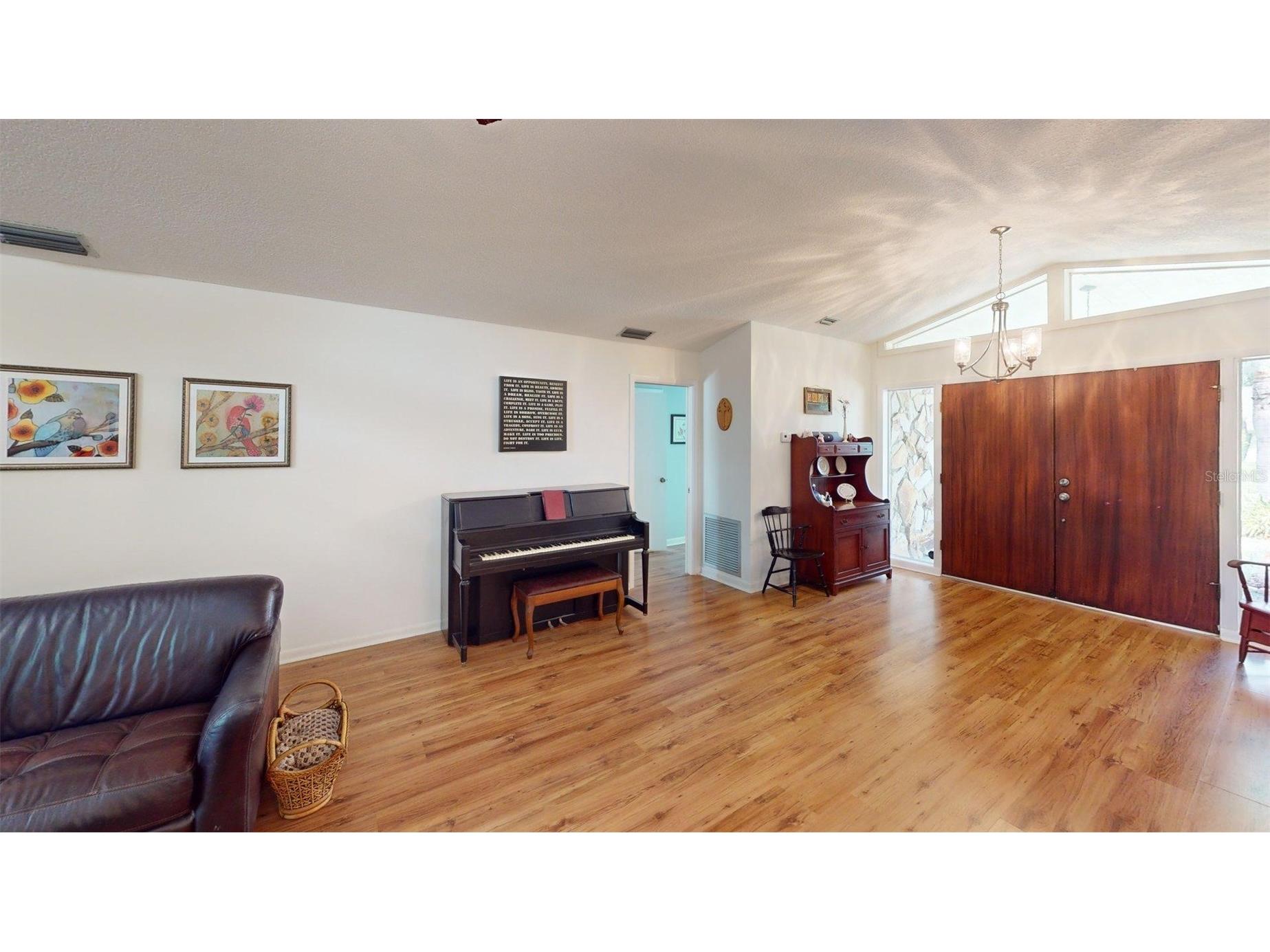2215 Toniwood Lane Palm Harbor FL 34685 TB8463385 image10