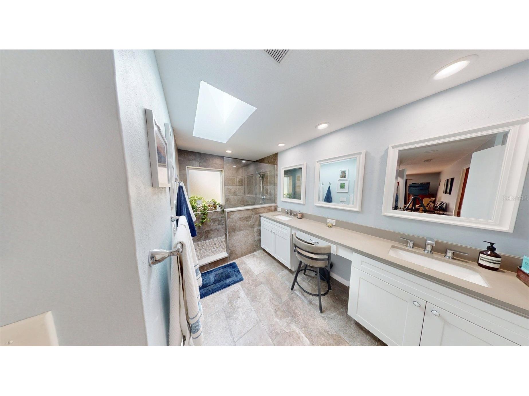 2215 Toniwood Lane Palm Harbor FL 34685 TB8463385 image35