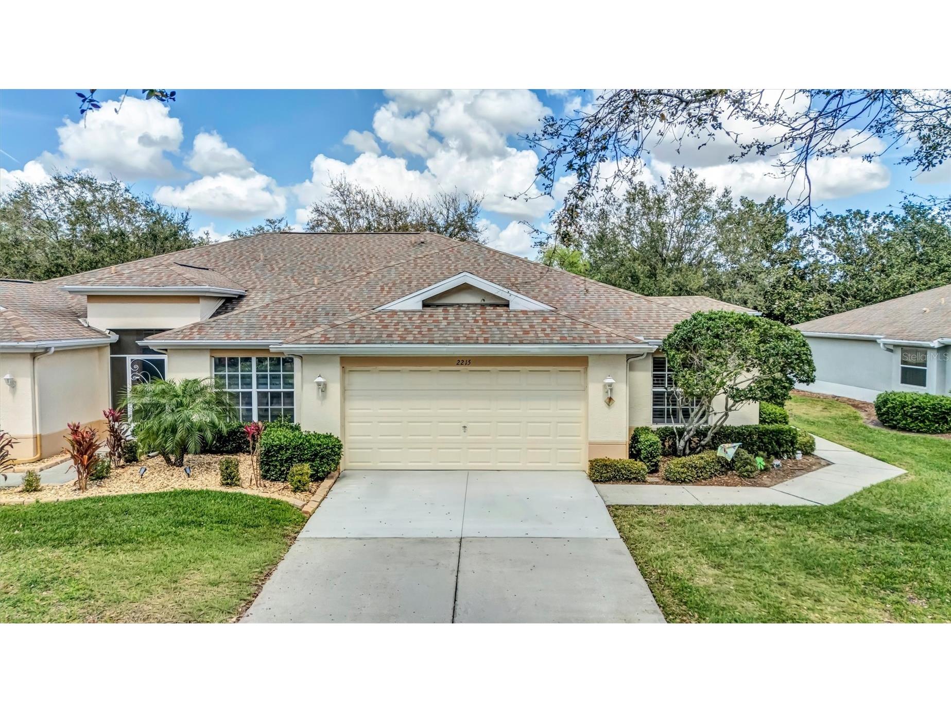 2215 Worthington Greens Drive #20 Sun City Center FL 33573 A4685313 image1