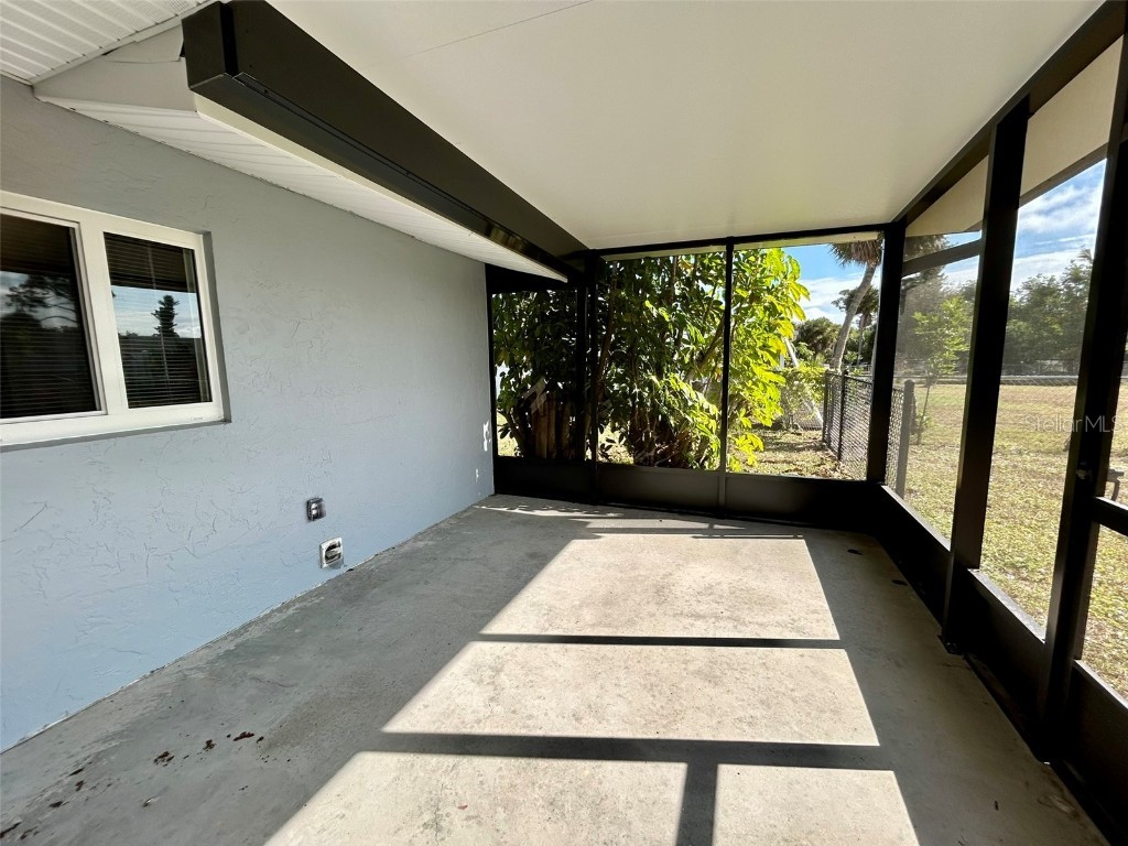 22157 New York Avenue Port Charlotte FL 33952 C7518795 image17