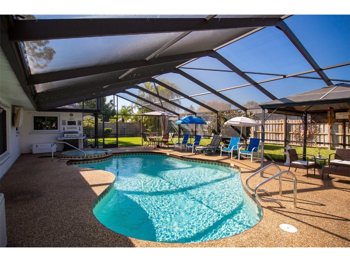 2216 40th Street W Bradenton FL 34205 A4668513 image2