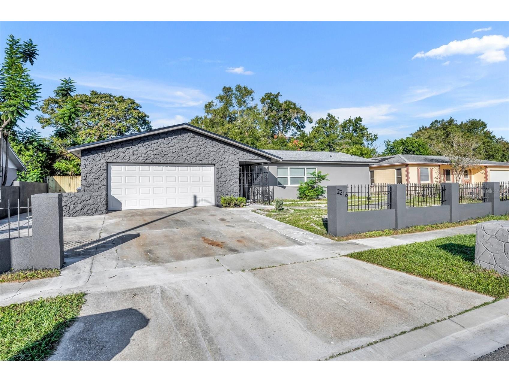 2216 Cherbourg Court Orlando FL 32808 A4685657 image2