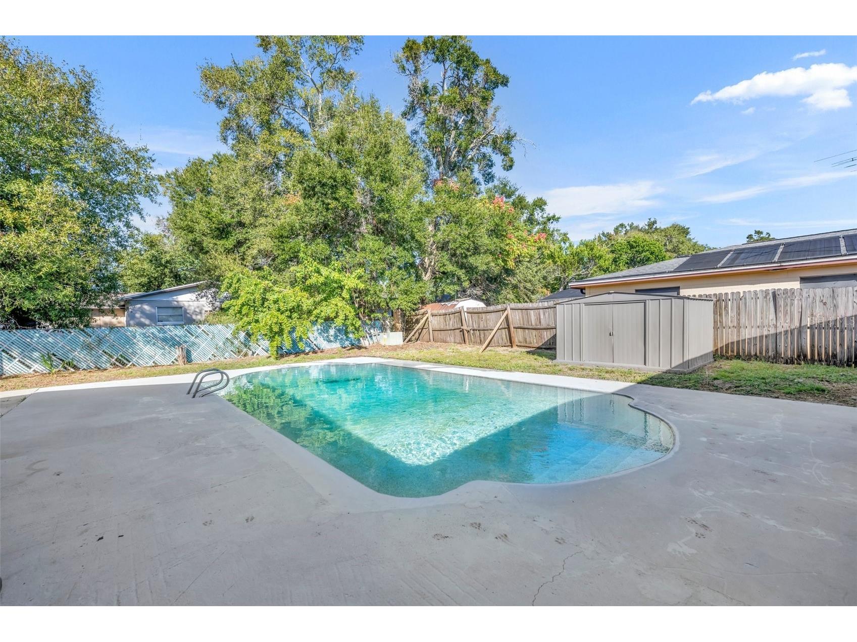 2216 Cherbourg Court Orlando FL 32808 A4685657 image29