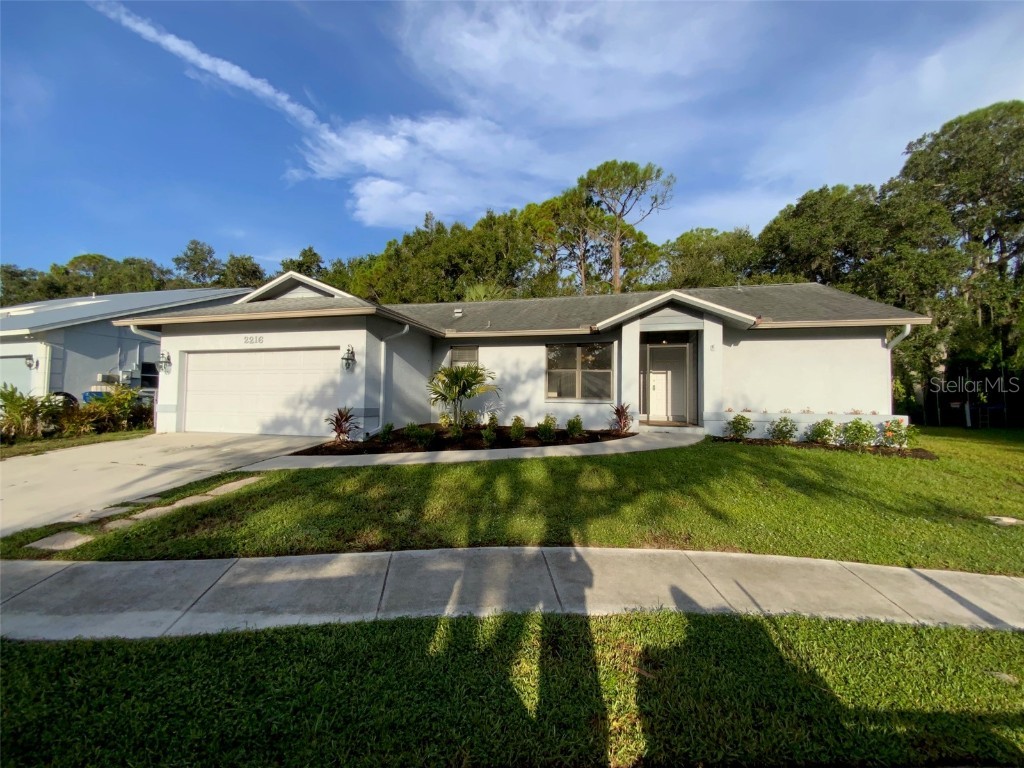 2216 Cork Oak Street W Sarasota FL 34232 A4579819 image1