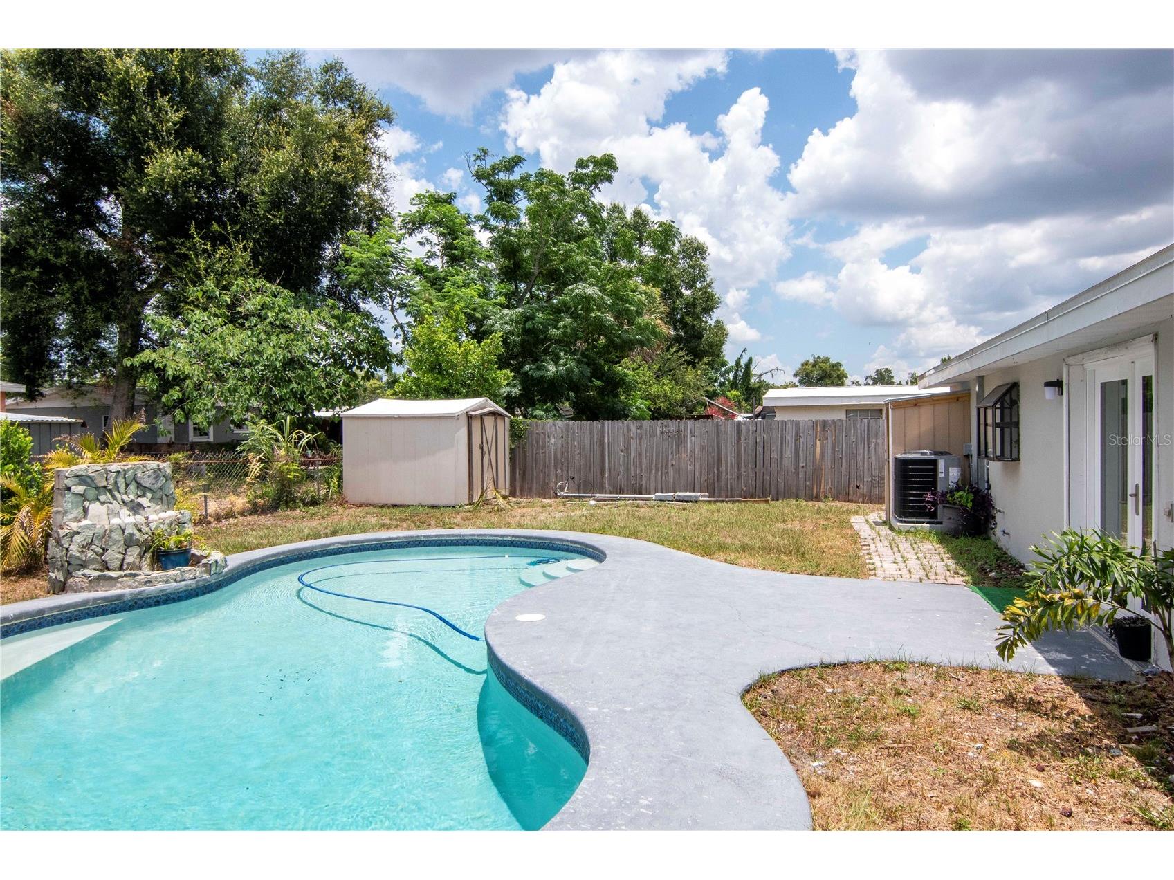 2216 E 109th Avenue Tampa FL 33612 TB8515310 image22