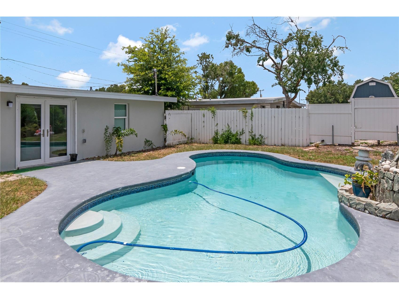 2216 E 109th Avenue Tampa FL 33612 TB8515310 image23